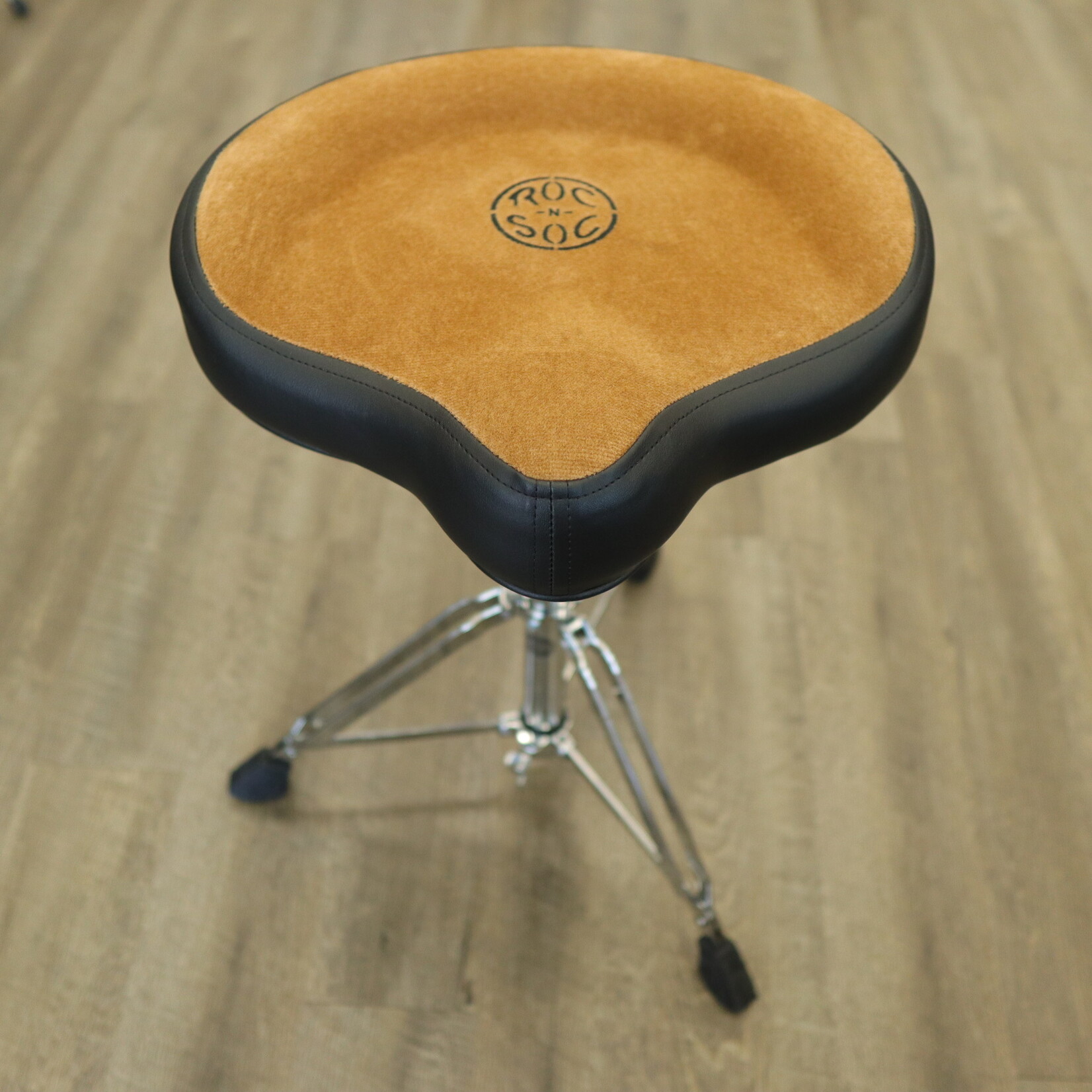 Roc-N-Soc Roc-N-Soc Nitro Original Throne (Tan) NROT
