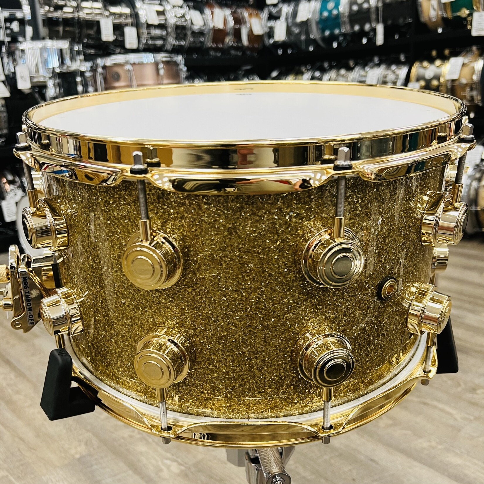 DW DW Collector's Series 8x14" Standard Maple Snare Drum (Gold Glass w/ Gold Hardware)