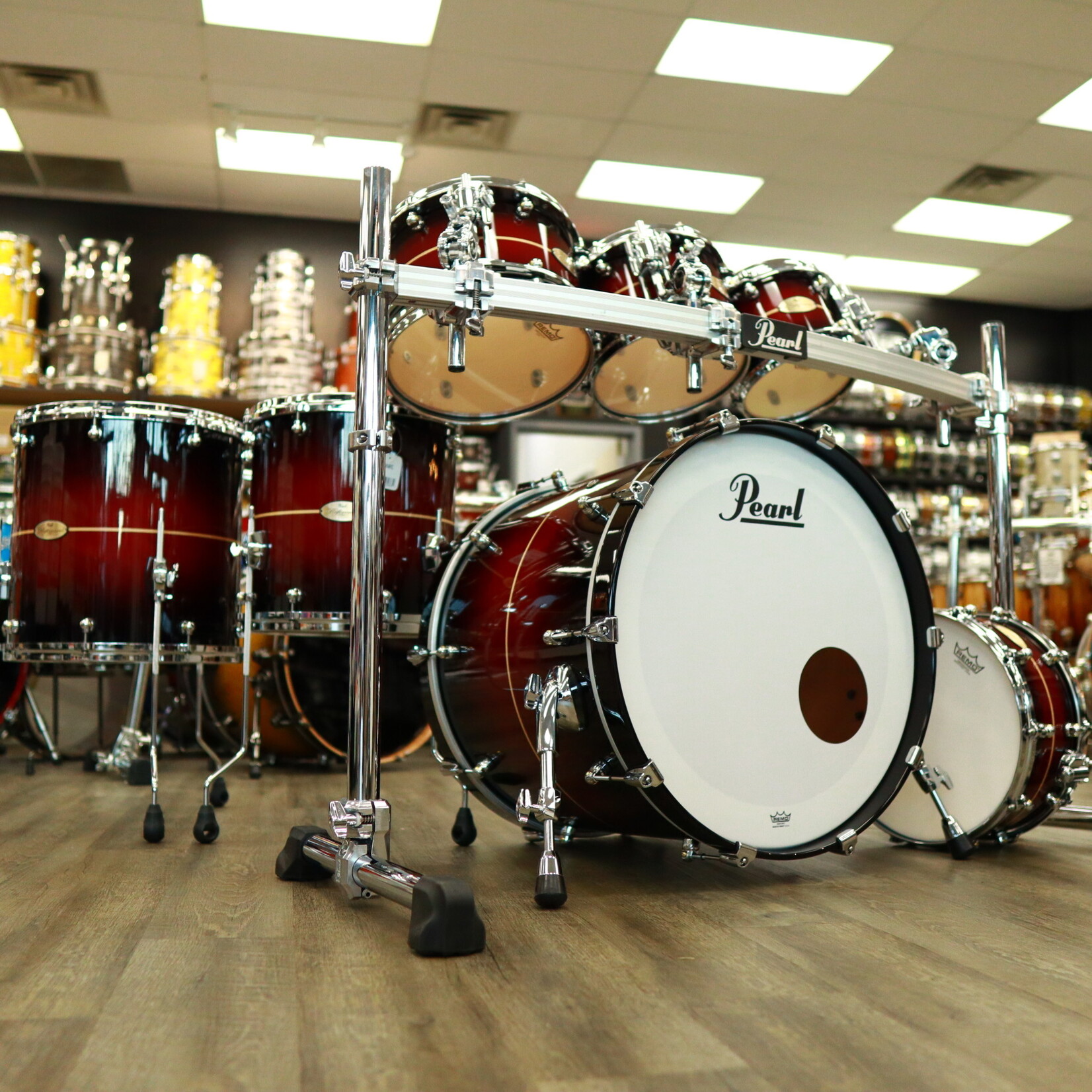 Pearl Pearl Reference One 7-Pc Shell Pack (Played by Omar Hakim)  8/10/12/14/16/22/14s (Red Burst Stripe)