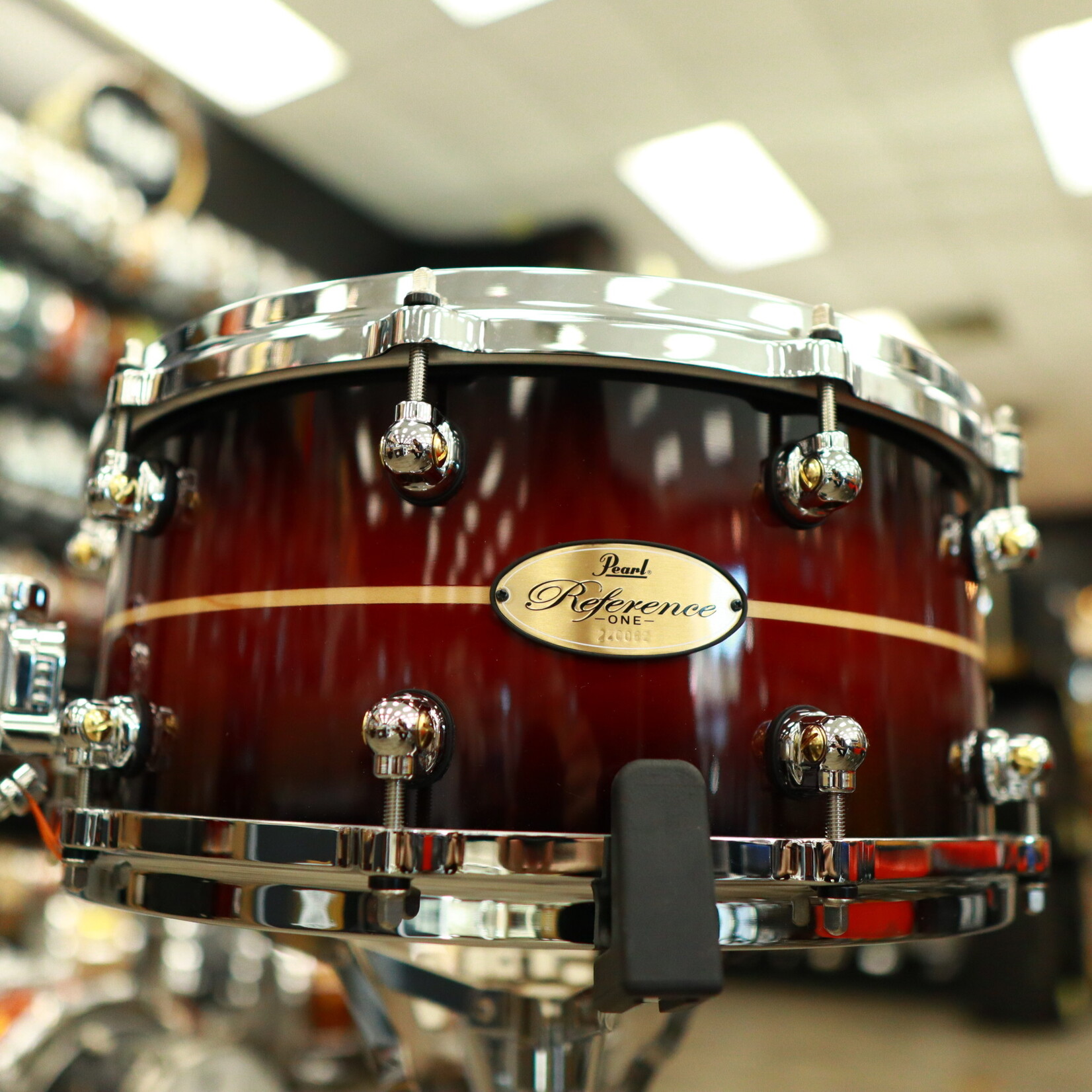 Pearl Pearl Reference One 7-Pc Shell Pack (Played by Omar Hakim) 8/10/12/14/16/22/14s (Red Burst Stripe)