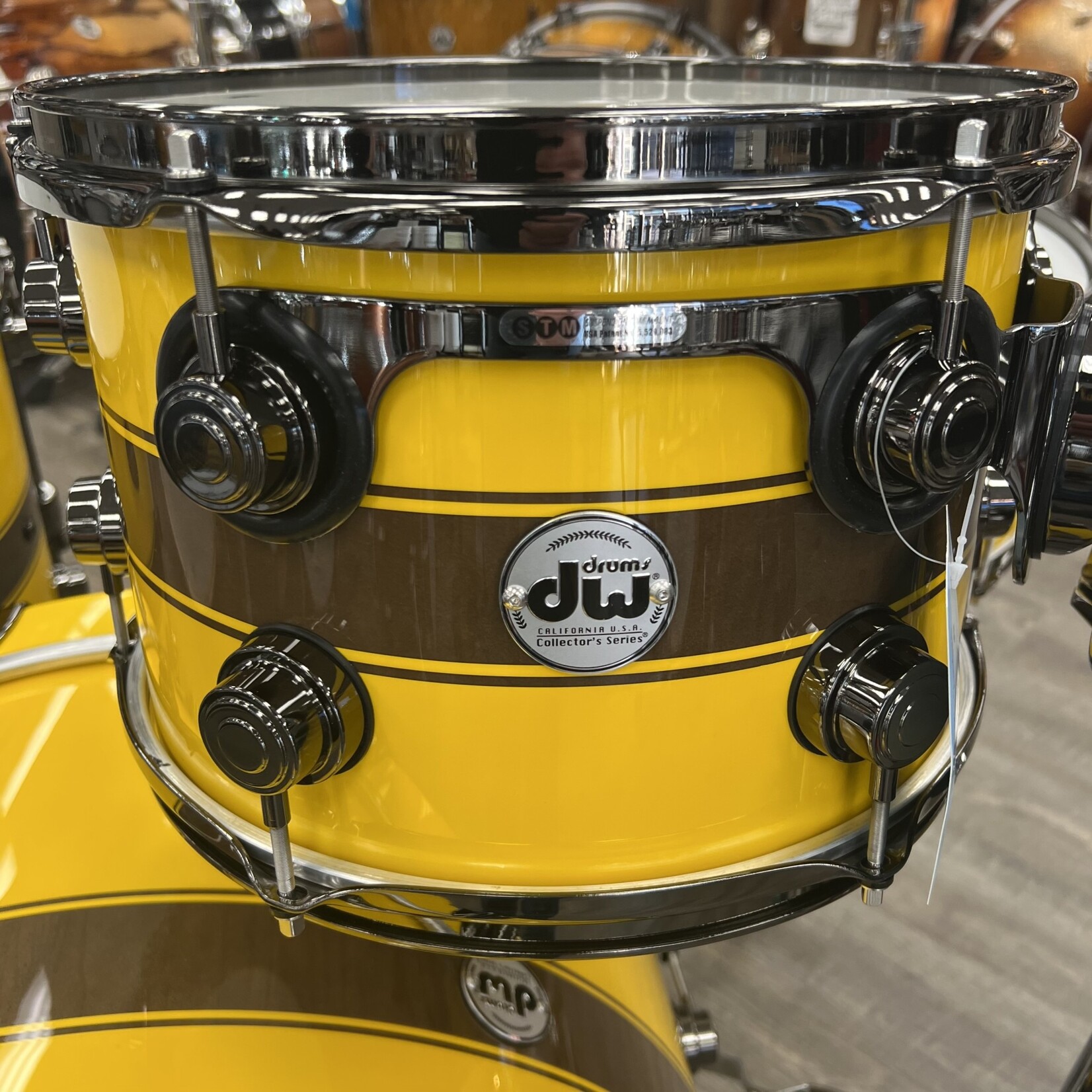 DW DW Collector's Maple/Mahogany Exotic 4-Pc Shell Pack 12/16/22/14s (Inca Gold Pearlescent w/ Kandy Black Rally Stripes & Black Nickel Hardware)