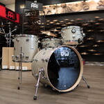 DW DW Collector's Series "333" Maple 4-Piece Shell Pack 20/12/14 w/ 5x14" Snare Drum (Broken Glass w/ Chrome Hardware)