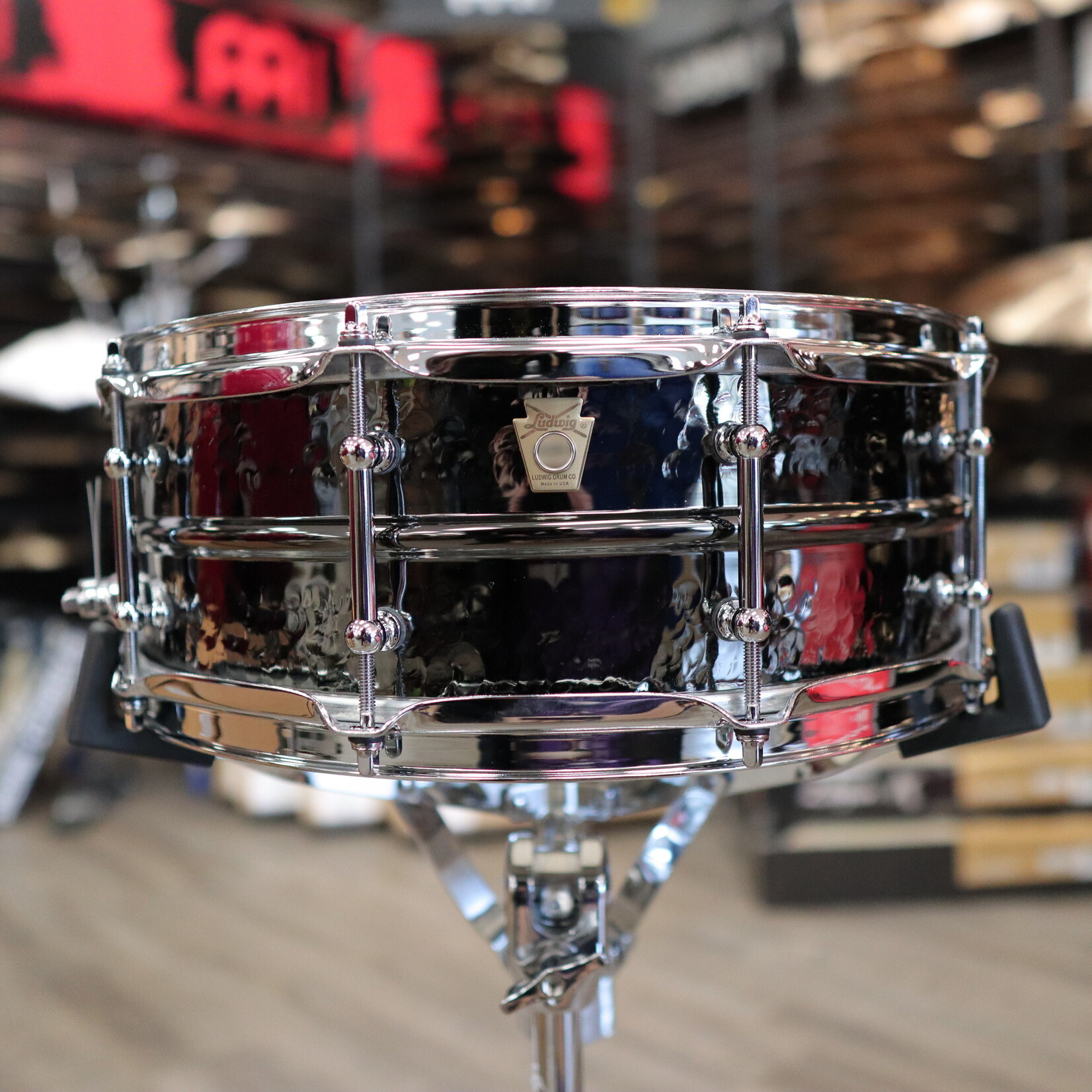 Ludwig Ludwig 5x14" Hammered Black Beauty Snare Drum with Tube Lugs LB416KT