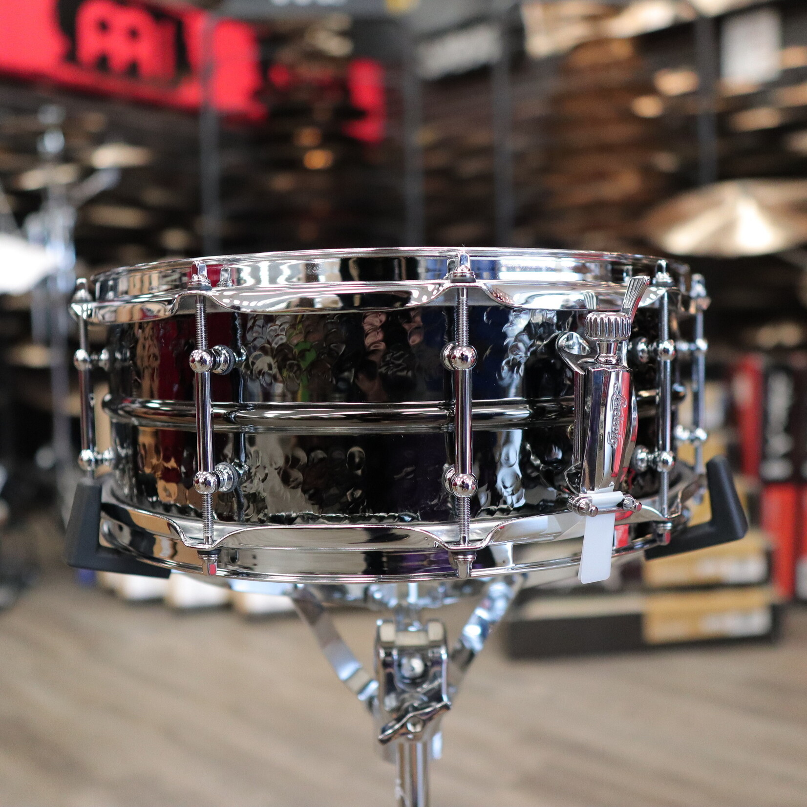 Ludwig Ludwig 5x14" Hammered Black Beauty Snare Drum with Tube Lugs LB416KT