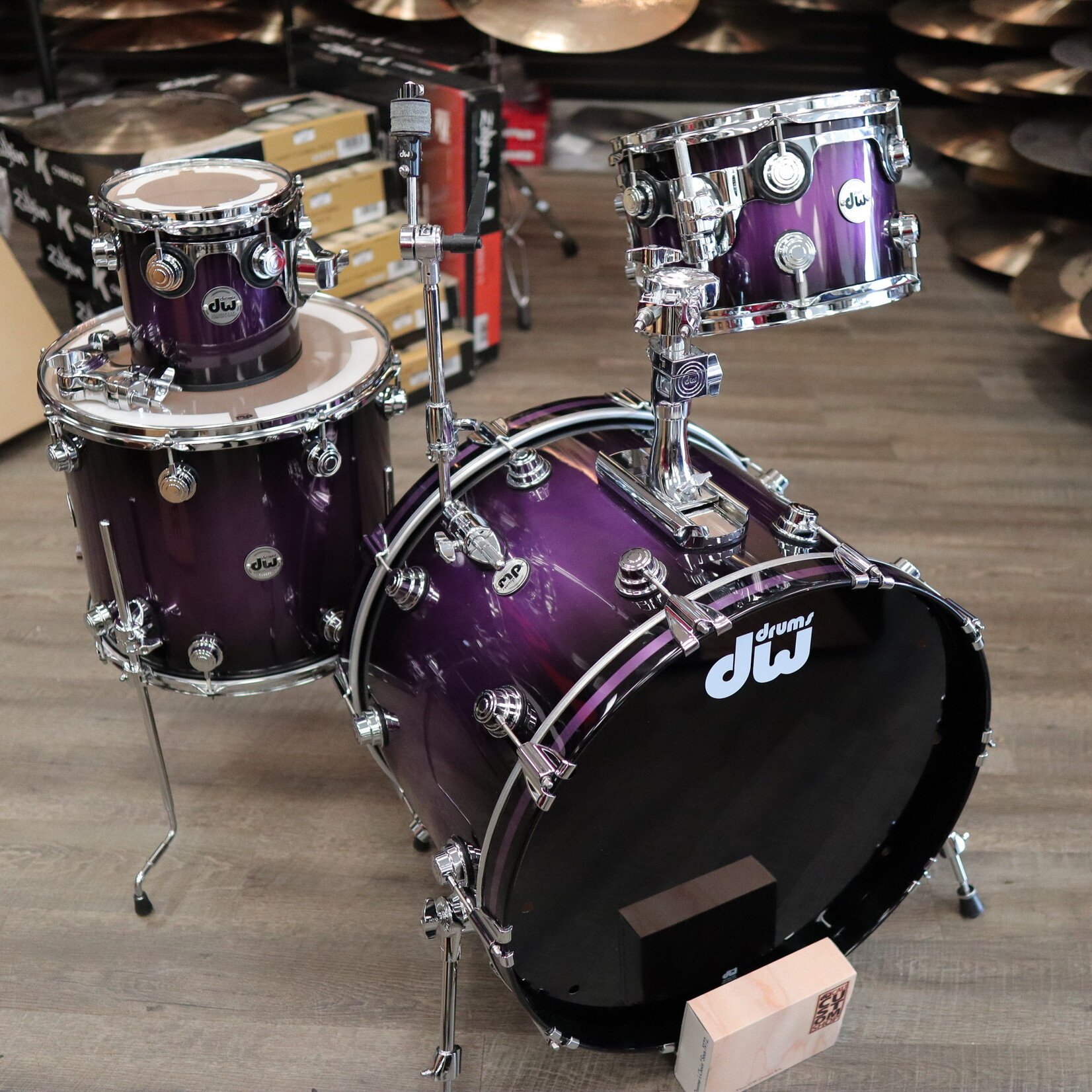 DW Used DW Collector's Series 4-PC Pure Maple Shell Pack 8/12/16/23 (Anodized Purple Burst)