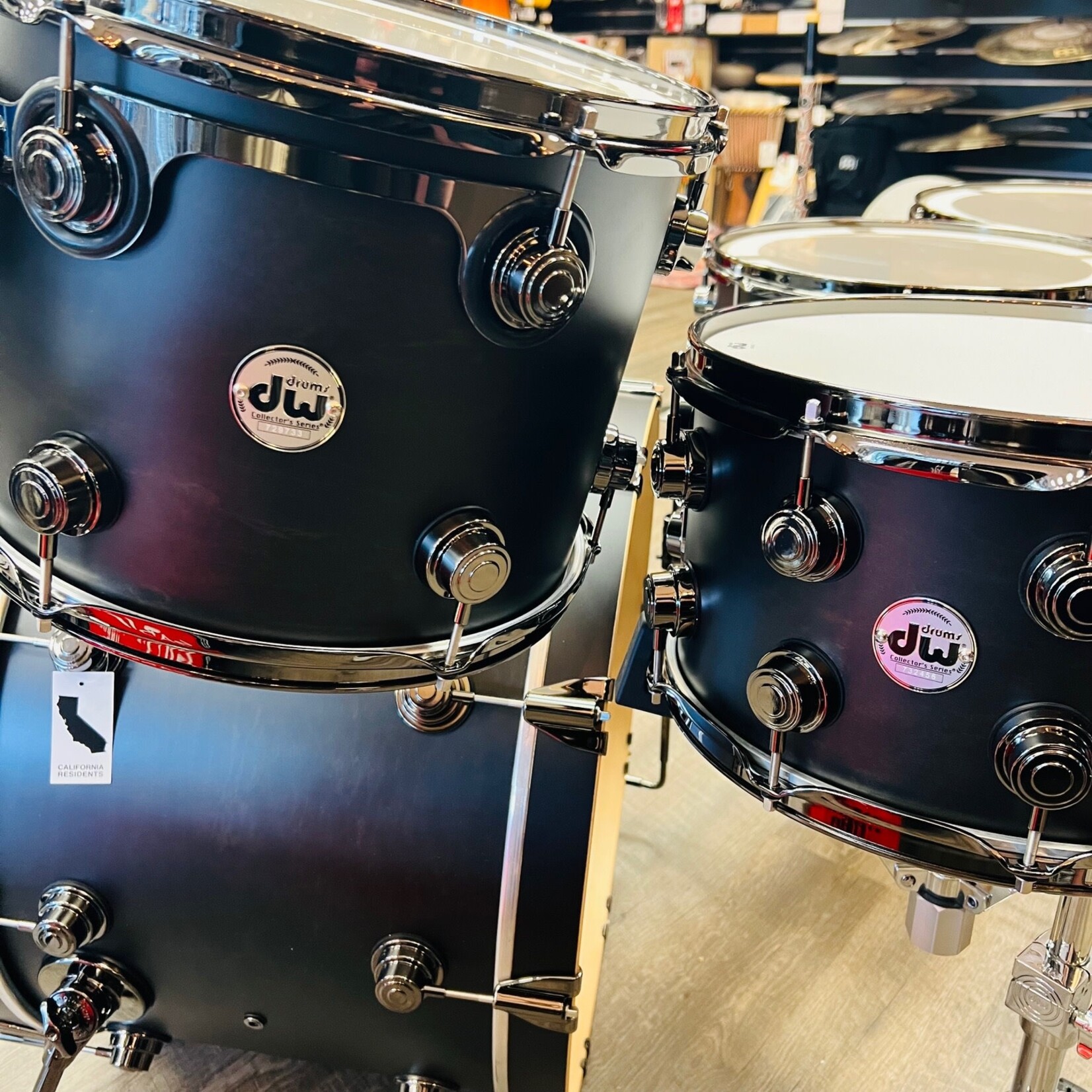 DW DW Collector's Series SSC Maple 5-Pc Shell Pack 13/16/18/24/14s (Ebony Satin Oil w/ Black Nickel Hardware)