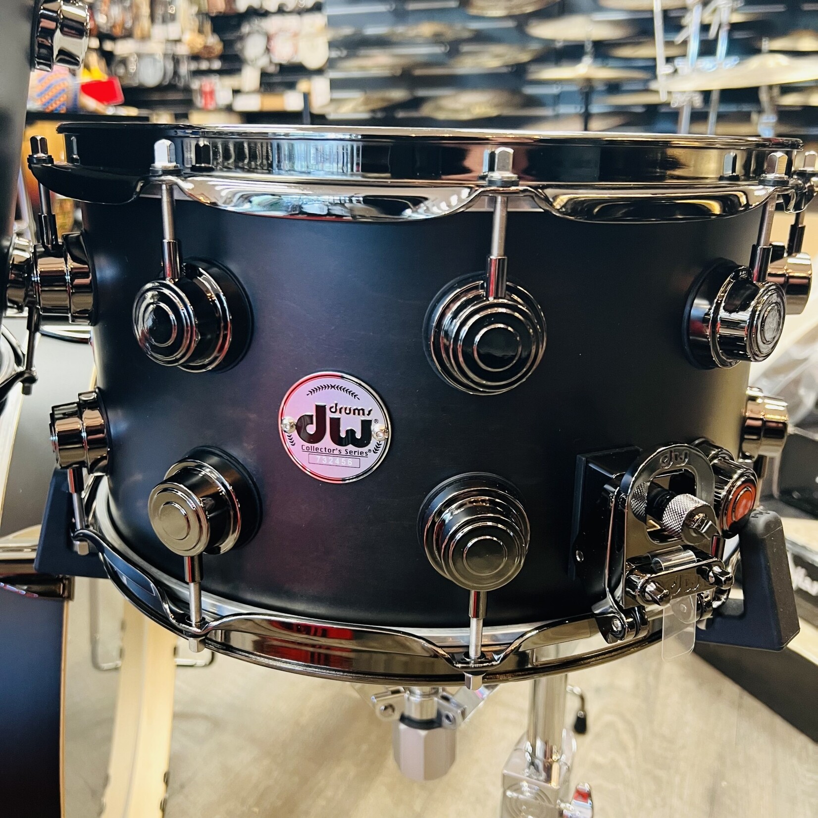 DW DW Collector's Series SSC Maple 5-Pc Shell Pack 13/16/18/24/14s (Ebony Satin Oil w/ Black Nickel Hardware)