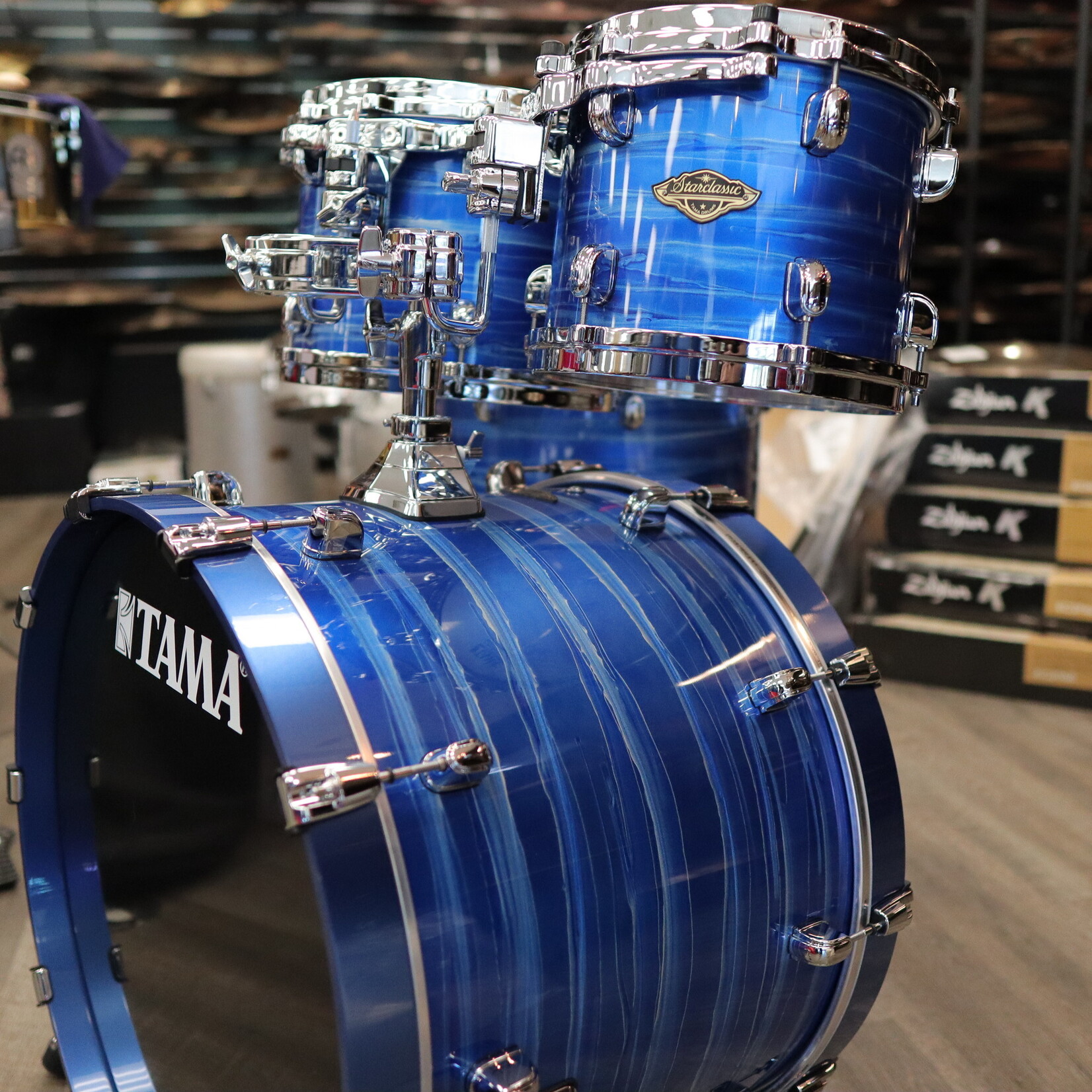 Tama Tama Starclassic Walnut/Birch 4-Pc Shell Pack 10/12/16/22 (Lacquer Ocean Blue Ripple)