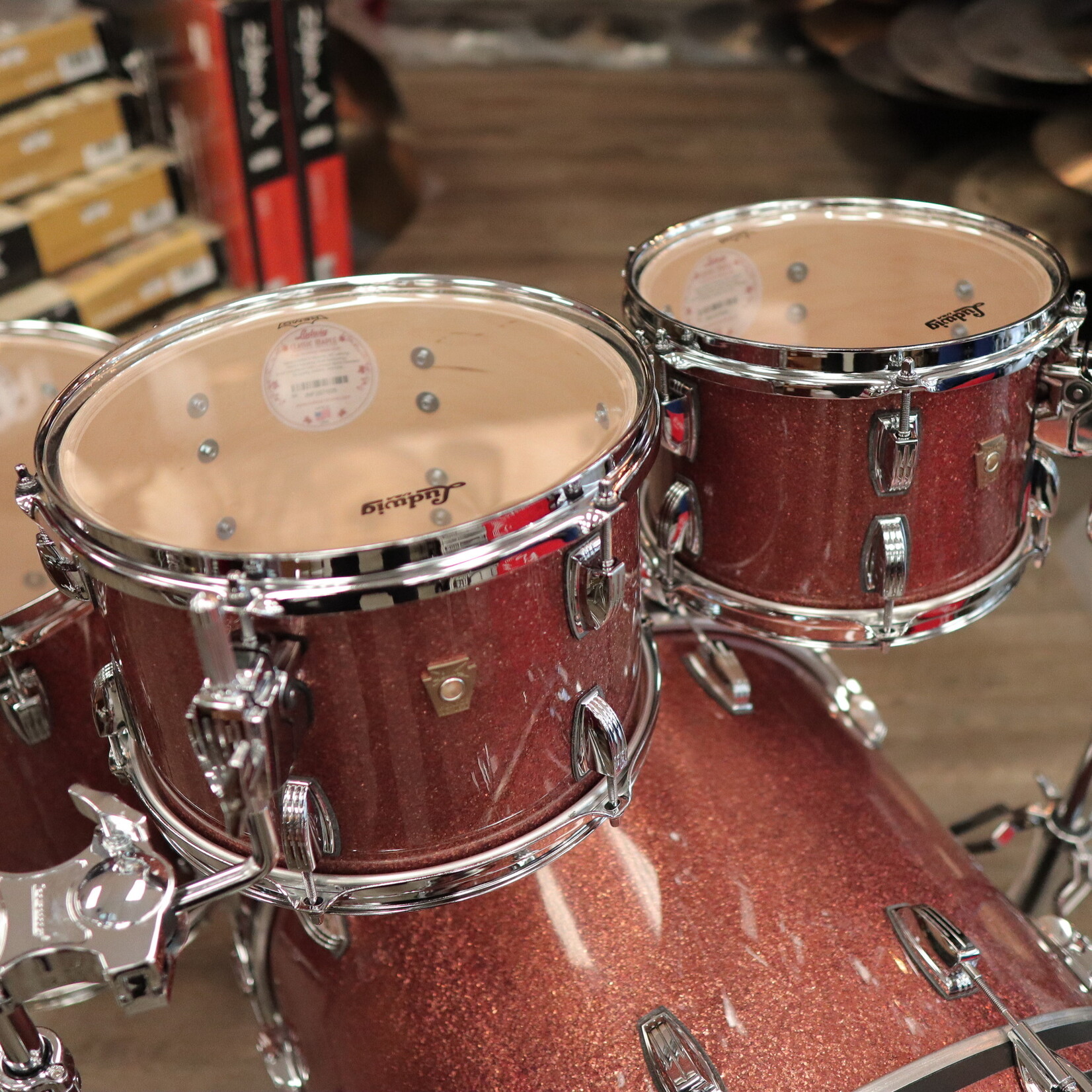 Ludwig New 2025 Ludwig Classic Maple Studio 4-pc Shell Pack 22/10/12/16 (Hybrid Copper Sparkle)