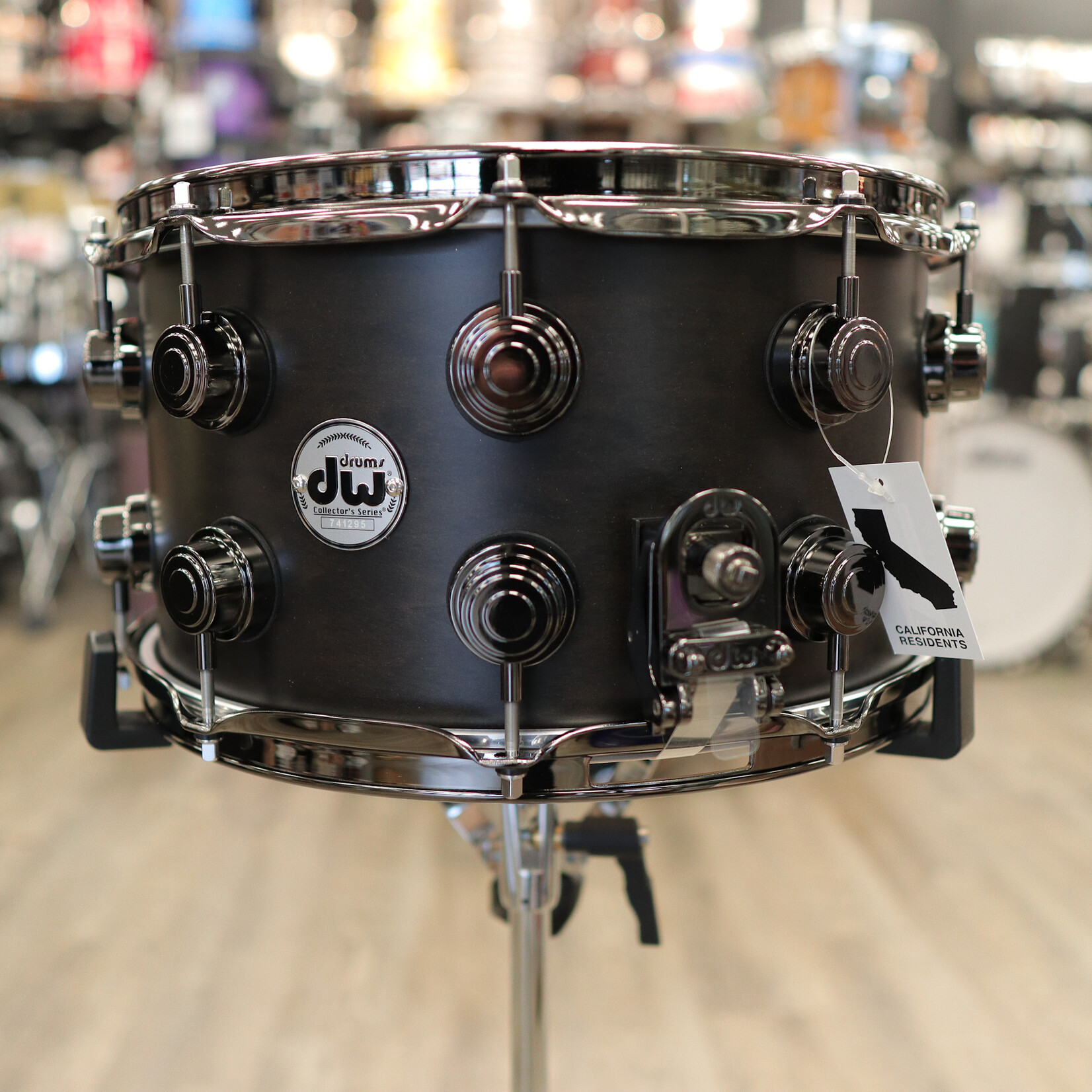 DW DW Collector's 7.5 x 14" SSC Maple Snare Drum (Ebony Satin Oil with Black Nickel Hardware)