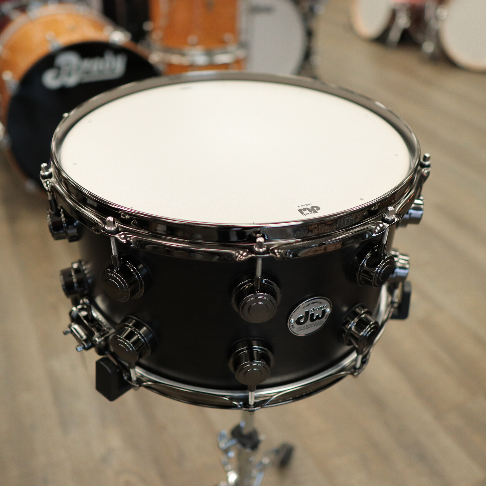 DW DW Collector's 7.5 x 14" SSC Maple Snare Drum (Ebony Satin Oil with Black Nickel Hardware)