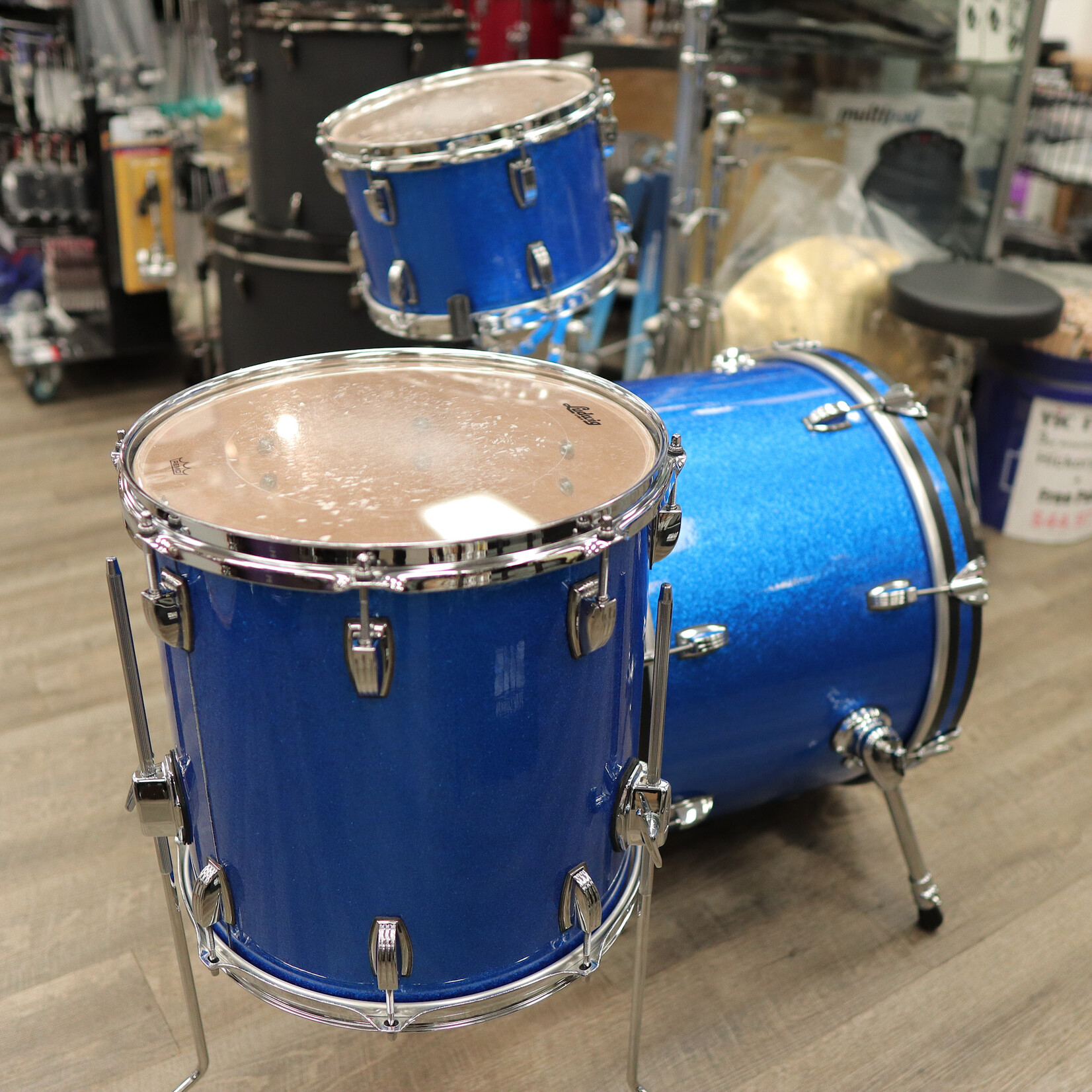 Ludwig Pre-Owned Ludwig Classic Maple Downbeat 3-Pc Shell Pack 12/14/20 (Blue Sparkle)