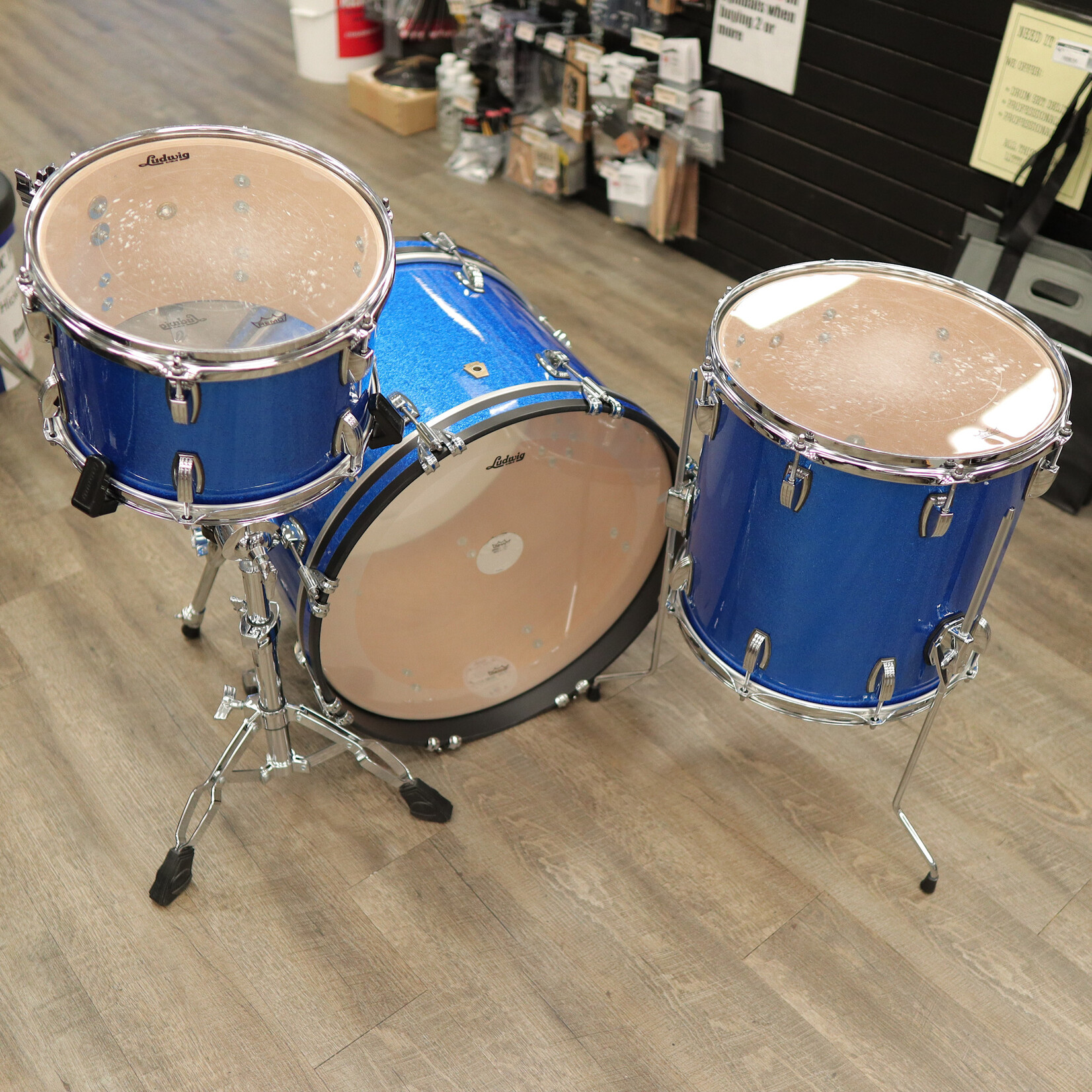 Ludwig Pre-Owned Ludwig Classic Maple Downbeat 3-Pc Shell Pack 12/14/20 (Blue Sparkle)