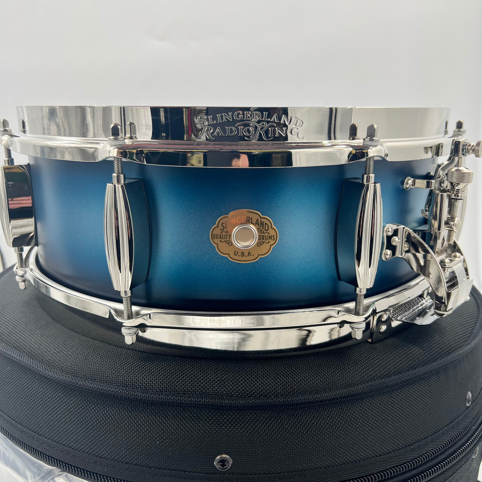 Slingerland Slingerland Radio King Limited Edition 5x14" Snare Drum (Blue/Silver Lacquer Burst w/Nickel HW)