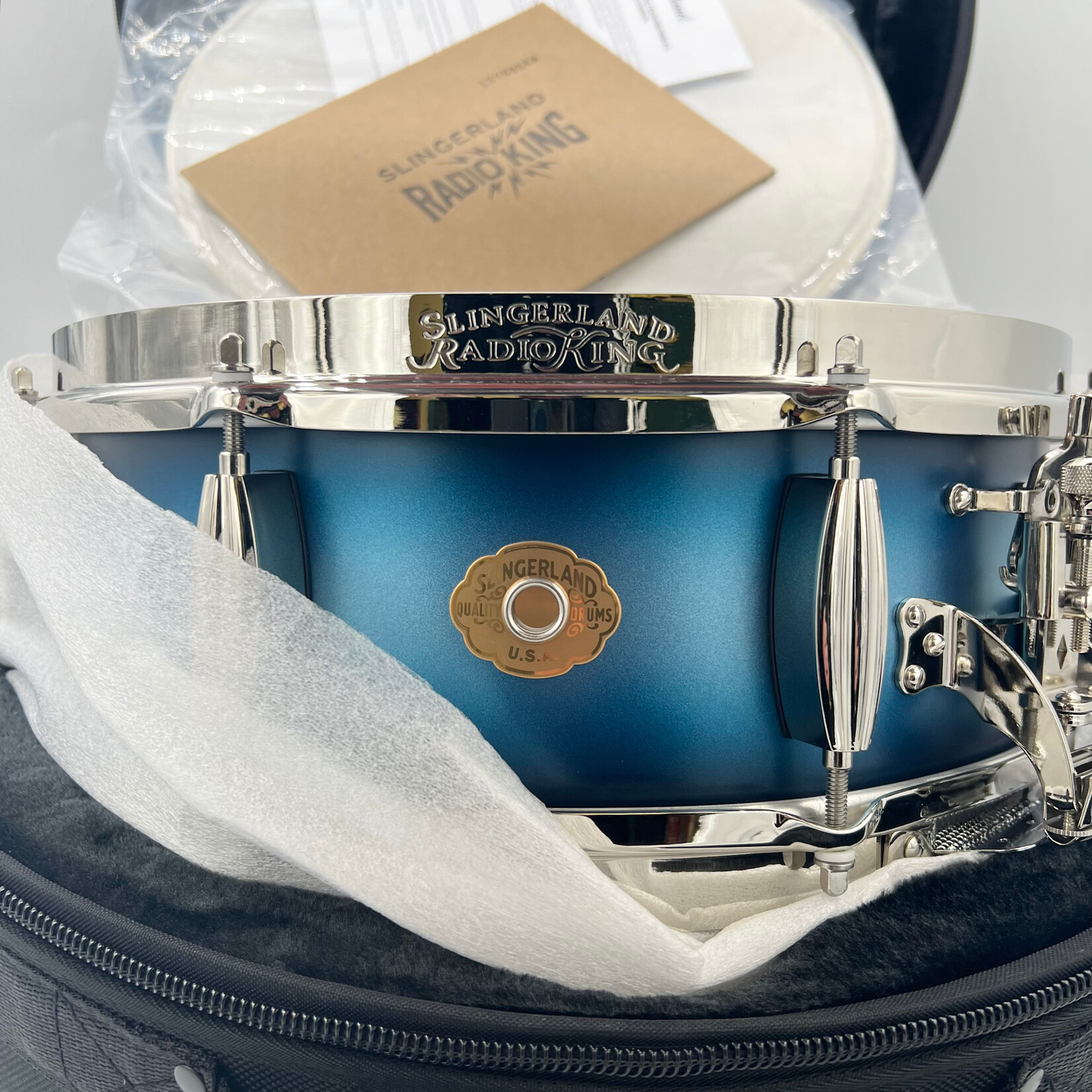 Slingerland Slingerland Radio King Limited Edition 5x14" Snare Drum (Blue/Silver Lacquer Burst w/Nickel HW)