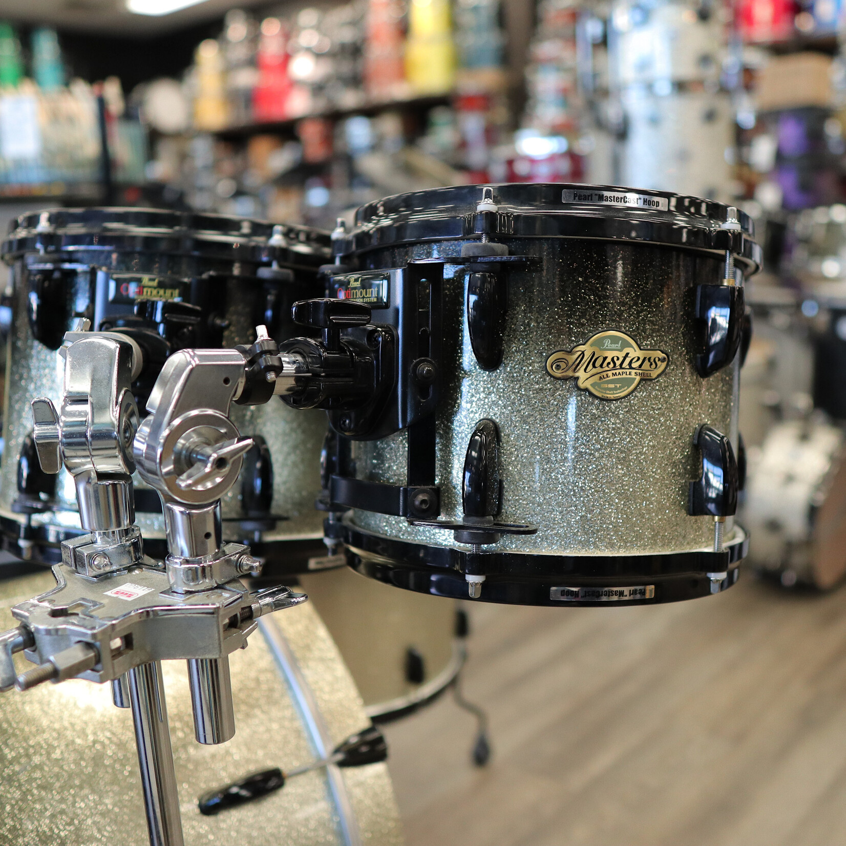 Pearl Used Pearl Masters MCX Maple 4-Piece 10/12/16/22 (Black Sparkle Fade)