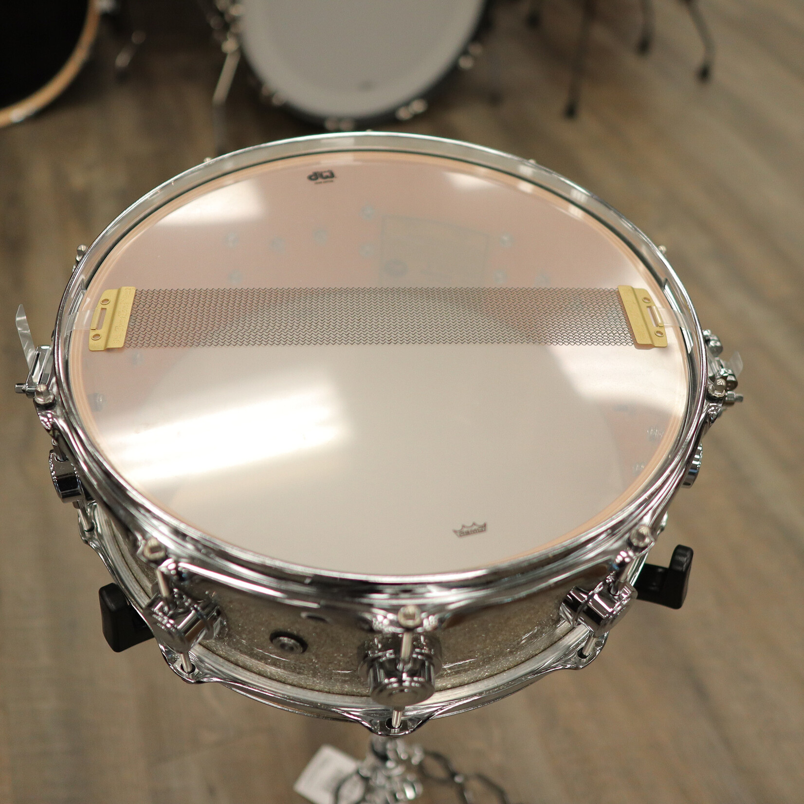 DW DW Collector's Series "333" Maple 5.5x14" Snare Drum (Broken Glass w/ Chrome Hardware)