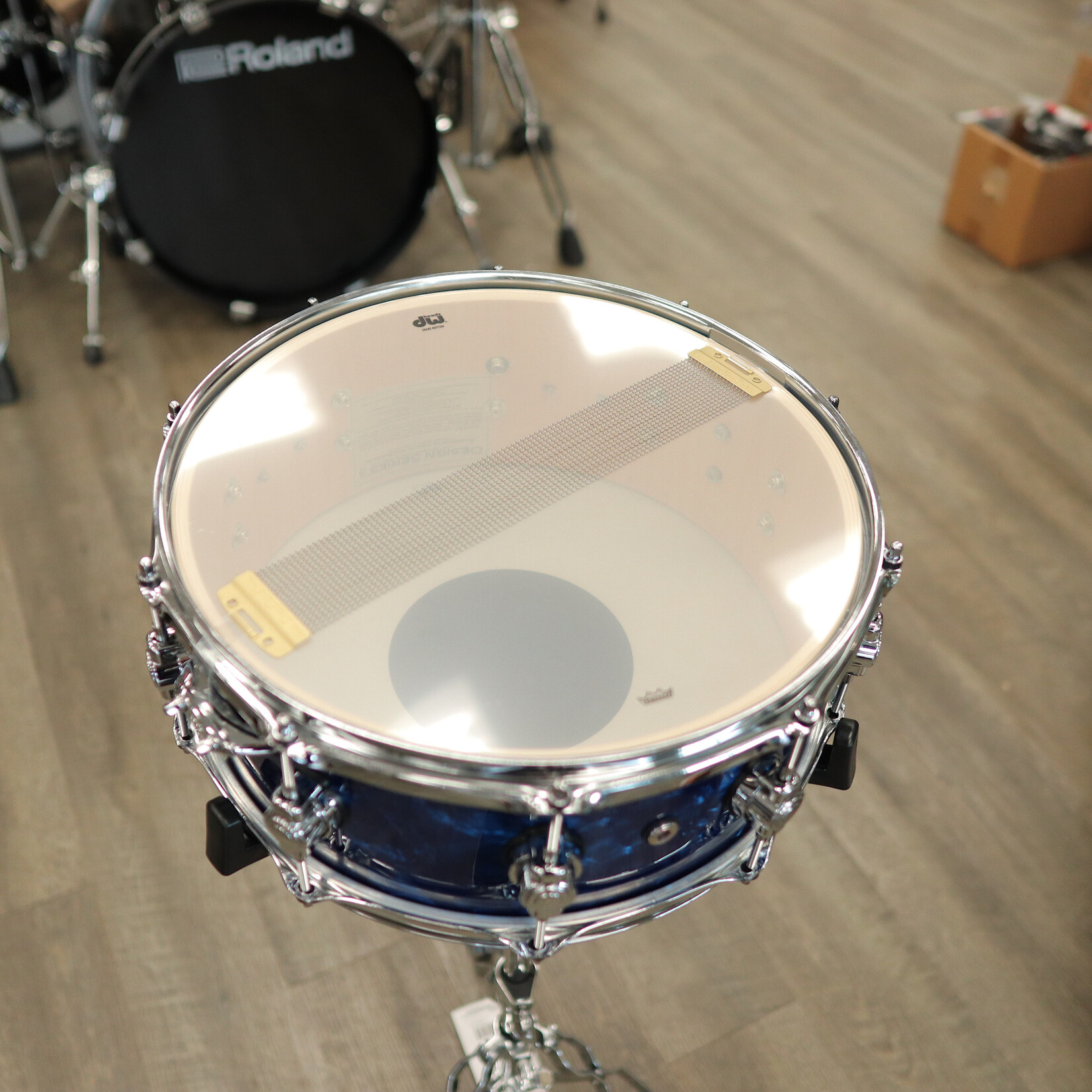 DW DW Design Series 5.5x14" Maple Snare Drum (Deep Blue Marine)