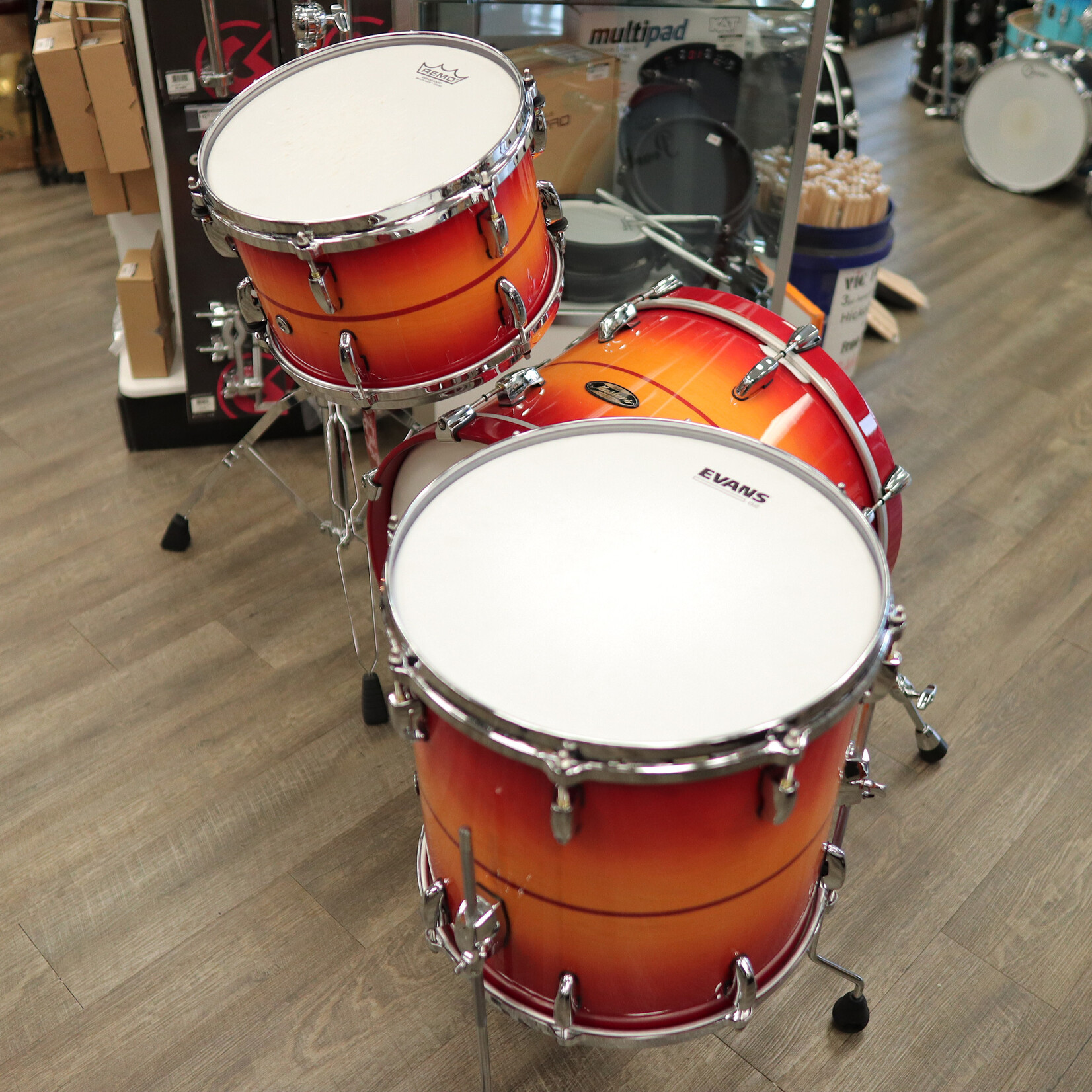 Pearl B-Stock Pearl MMG Masters Maple/Gum 3-Piece Shell Pack 12/14/20 (#857 Sunburst Redstripe)