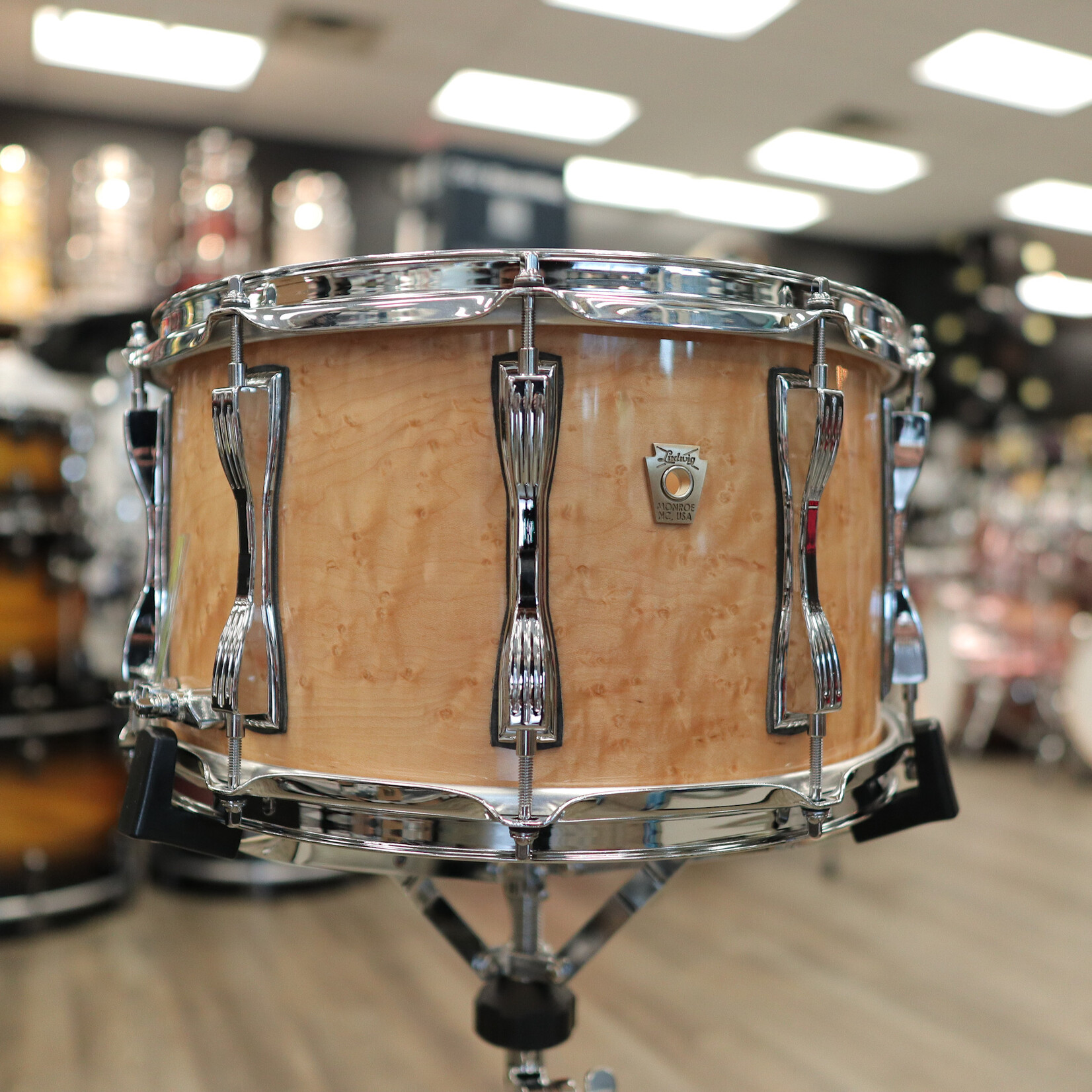 Ludwig Ludwig Classic Maple Exotic 8x14" Snare Drum (Birdseye Maple, Small Mach Lug 2251E)