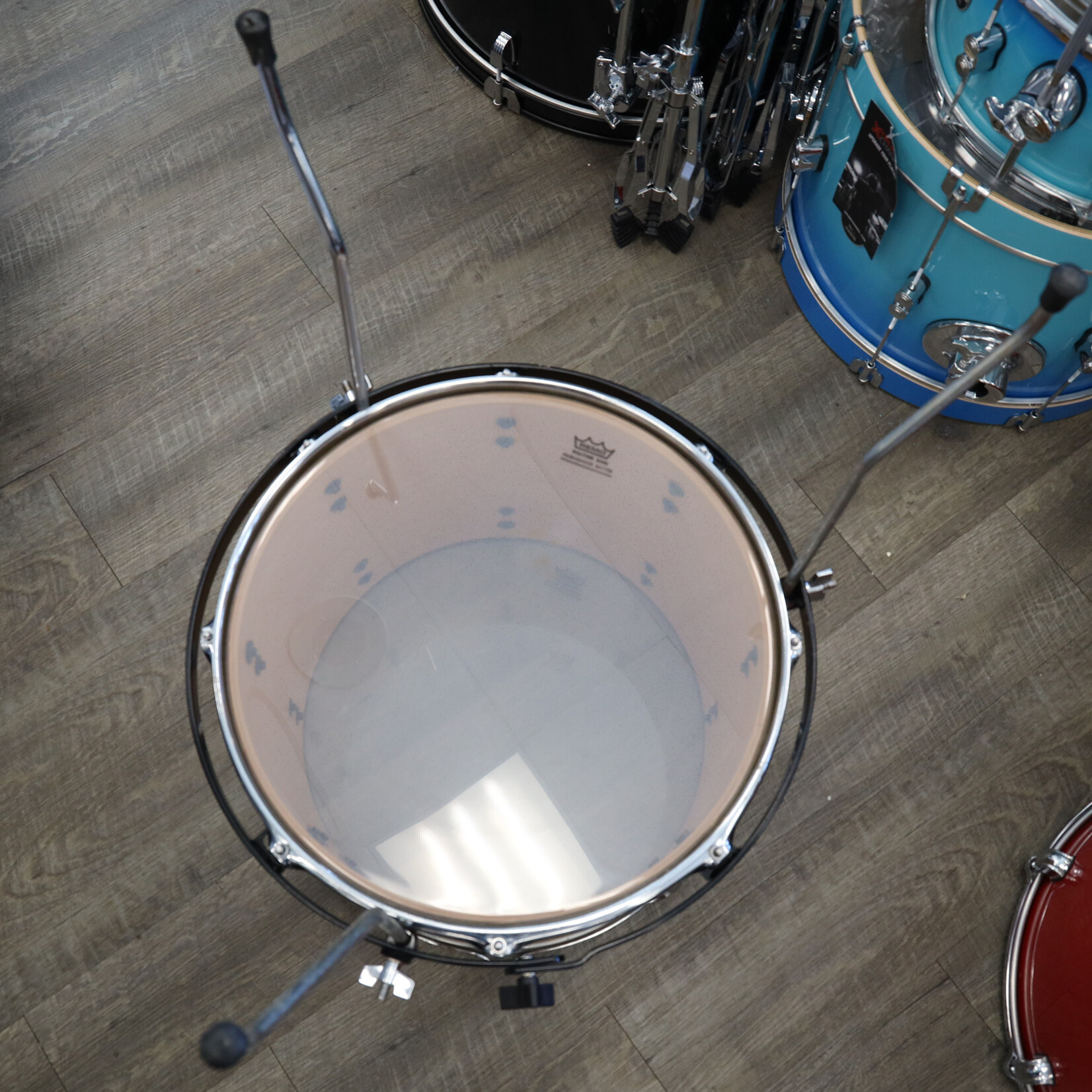Pearl Used Pearl MRX Masters Custom Extra Floor Tom 13x16 Natural Lacquer