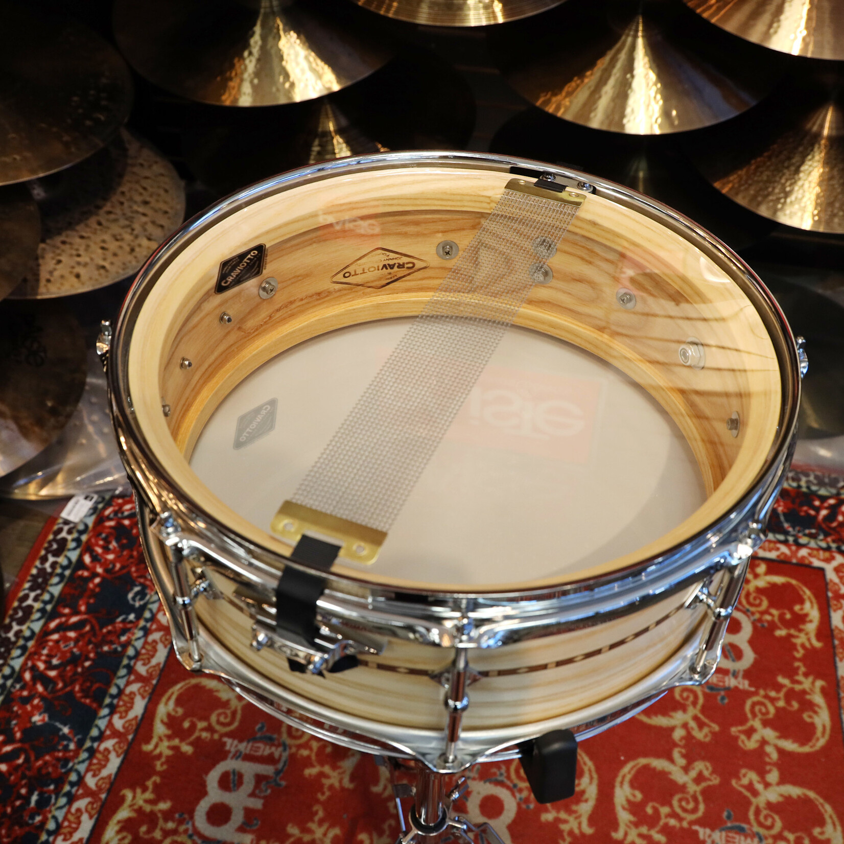 Craviotto Craviotto Custom Shop 5x14" Snare Drum Ash w/ Walnut Inlay & Solitaire Lugs (Oil Finish)