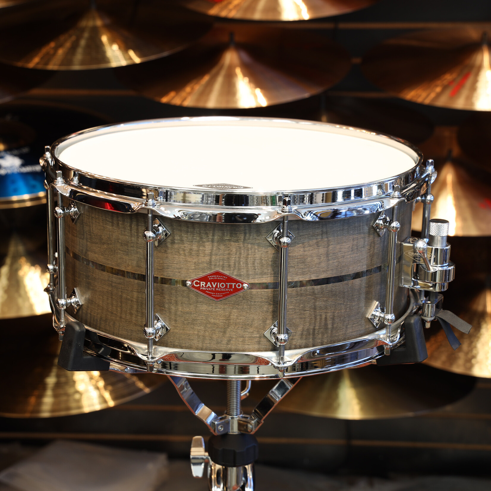 Craviotto Craviotto Private Reserve 6.5X14" Snare Drum Curly Maple w/Black Tahitian Pearl Abalone Inlay (Grey Stain Oil Finish - Lighter)