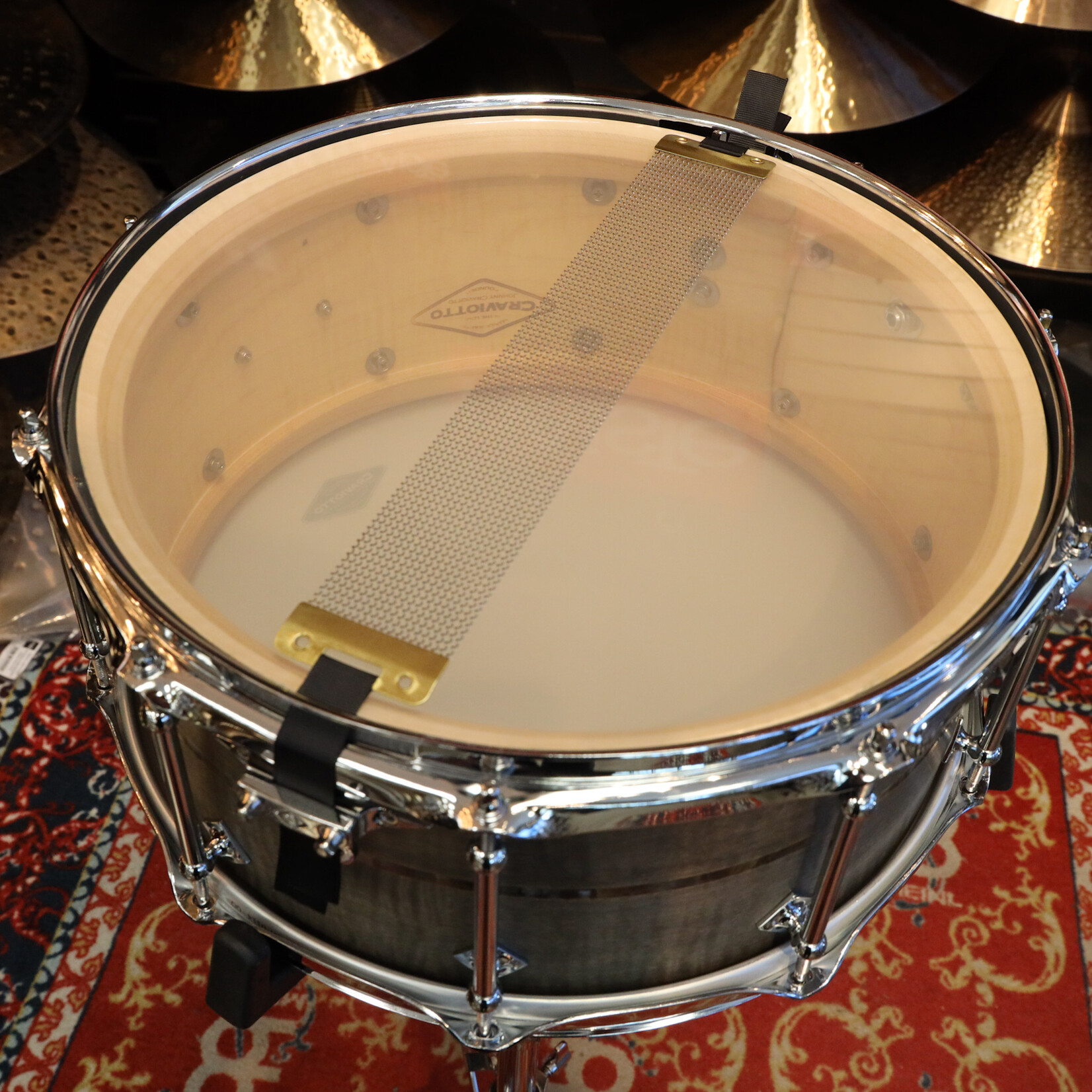 Craviotto Craviotto Private Reserve 6.5X14" Snare Drum Curly Maple w/Black Tahitian Pearl Abalone Inlay (Grey Stain Oil Finish - Lighter)