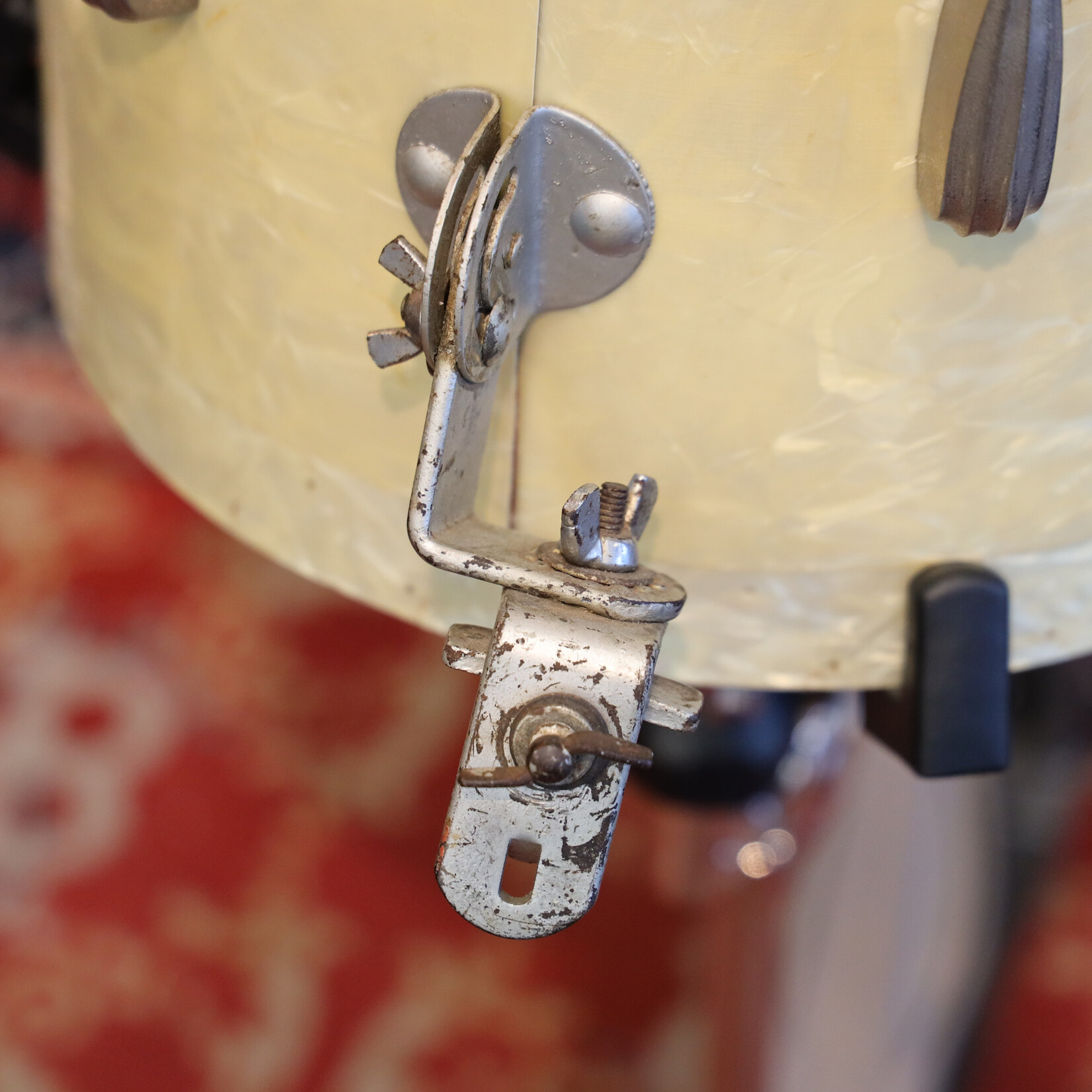 Slingerland Vintage Slingerland Radio King Tom-Tom 9x13 White Marine Pearl (Tack Head)