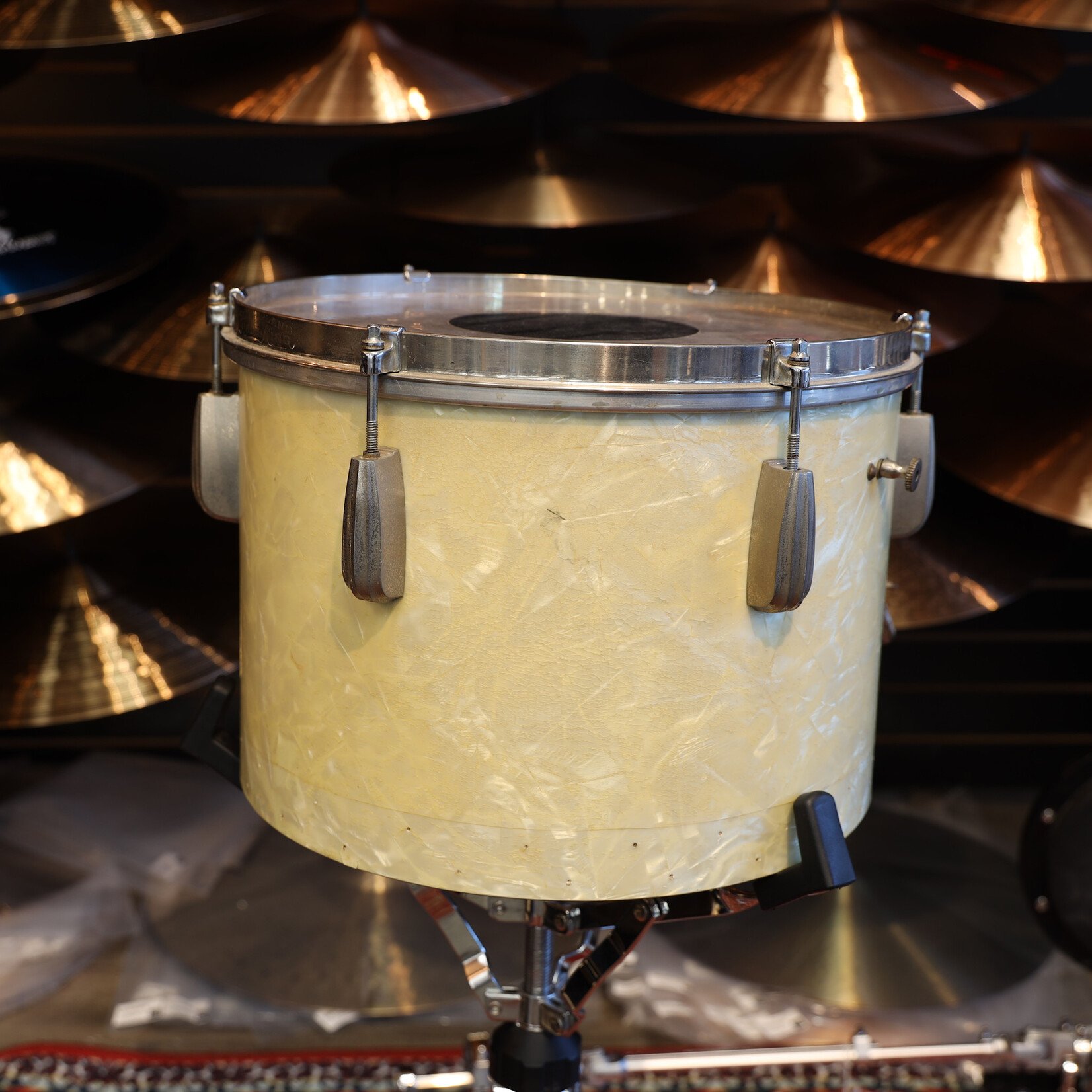 Slingerland Vintage Slingerland Radio King Tom-Tom 9x13 White Marine Pearl (Tack Head)