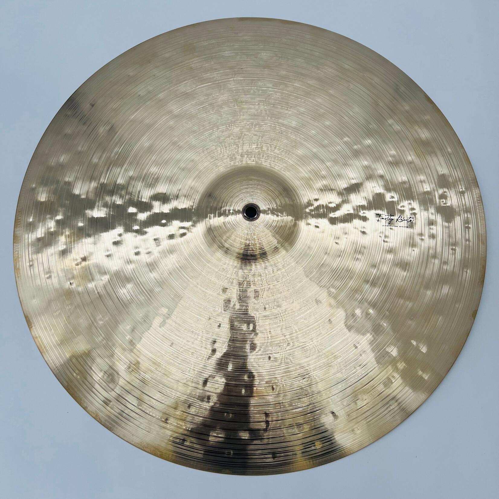 Timothy Roberts Timothy Roberts 22" Half Flat Prism 2406g Cymbal