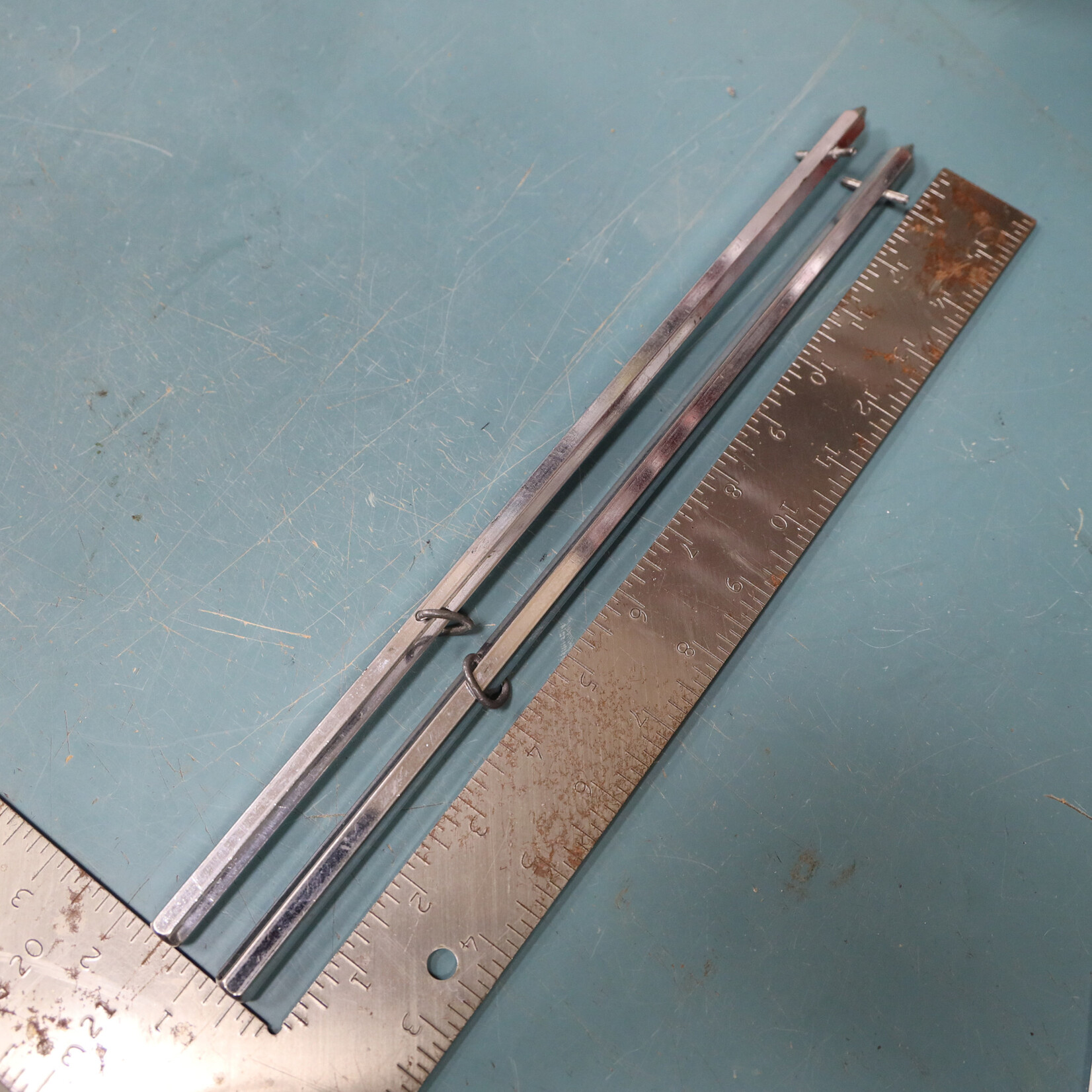 Rogers Vintage Rogers Swiv-O-Matic Bass Drum Spur Spike Pair 14" Long