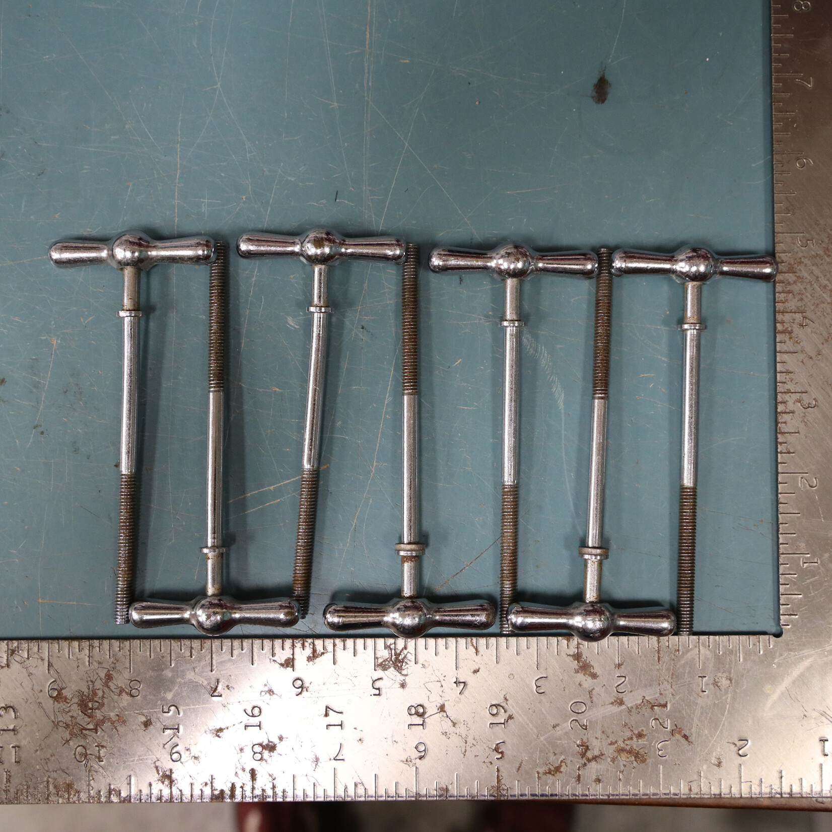 Rogers Vintage Rogers Bow Tie Bass Drum T-Rods 4.75" Length, Set of 7