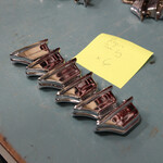 Rogers Vintage Rogers Beavertail Tom Lug, Ohio-era Cast Body, Set of 6