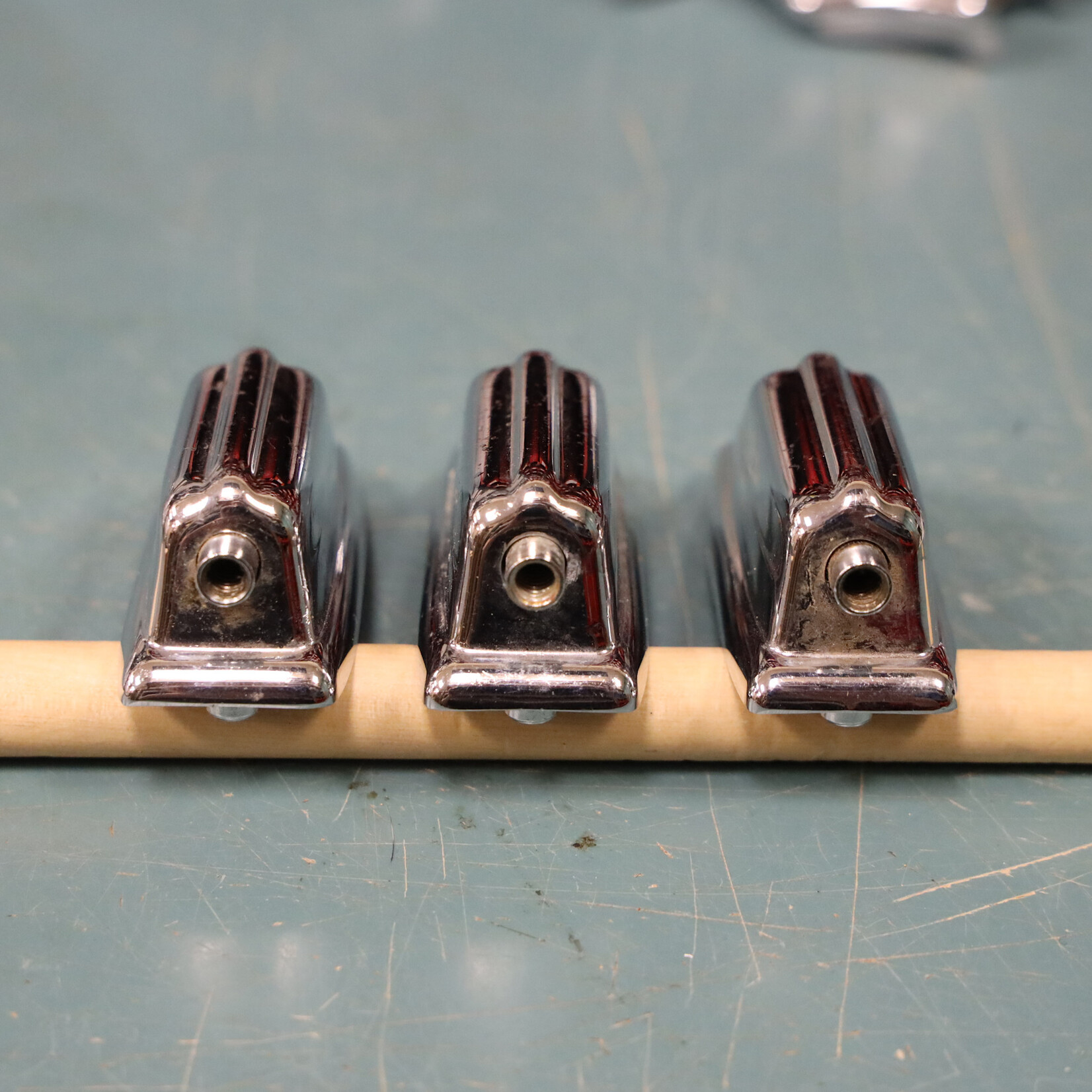 Rogers Vintage Rogers Beavertail Bass Drum Lug, Fullerton Era 609318, Set of 3