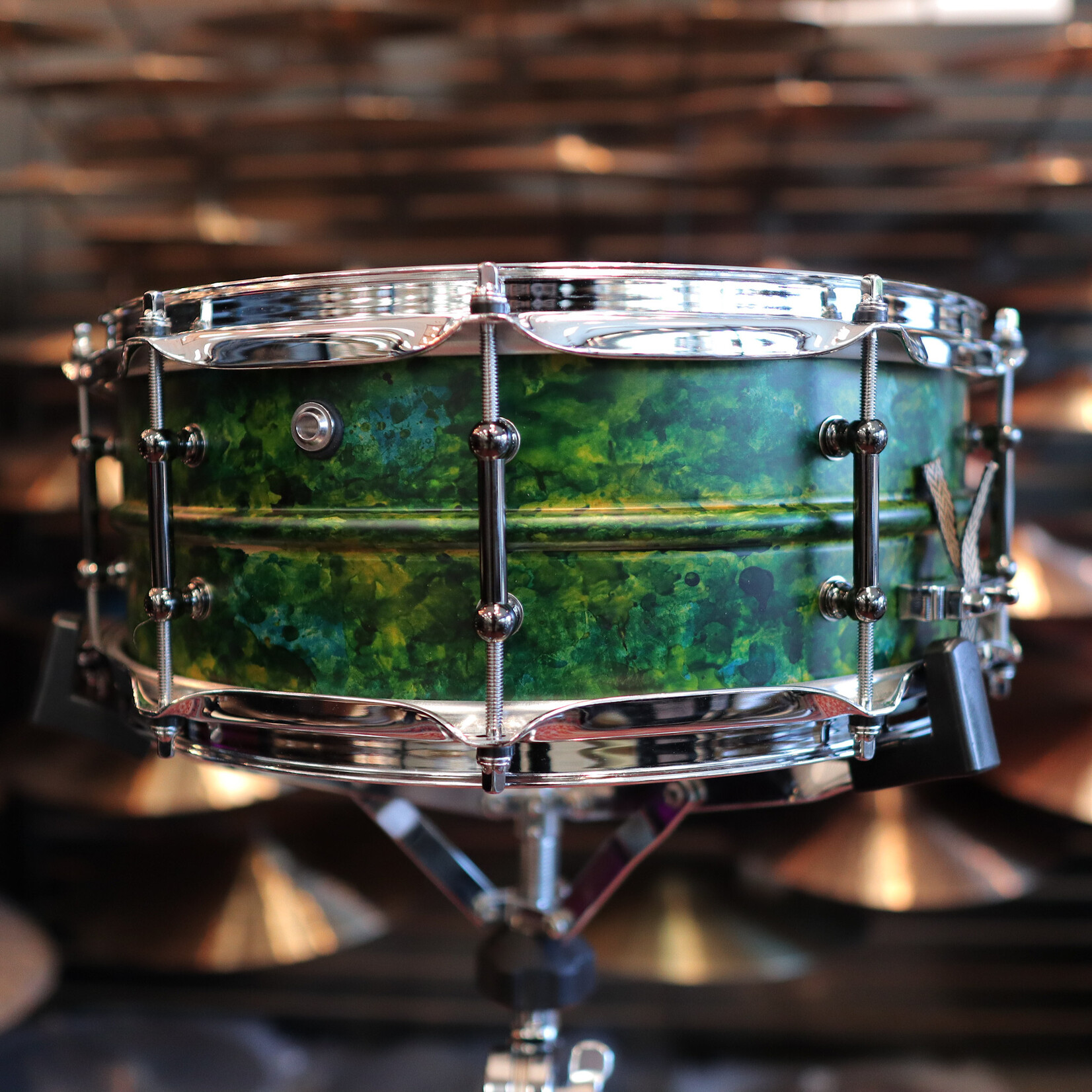 Pork Pie Pork Pie 5.5x14" Aluminum Snare Drum (Green Alcohol Ink w/ Black Chrome Tube Lugs)