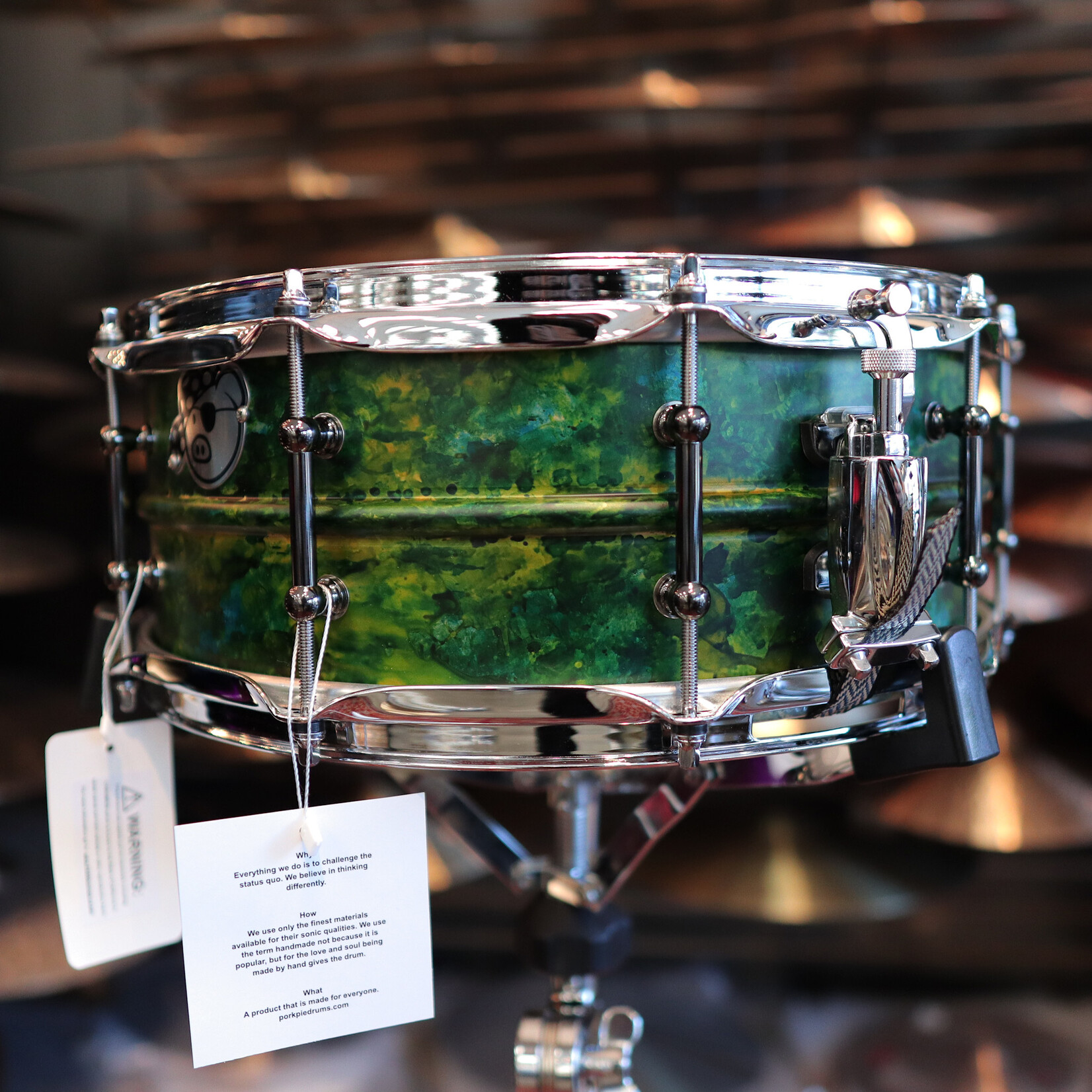 Pork Pie Pork Pie 5.5x14" Aluminum Snare Drum (Green Alcohol Ink w/ Black Chrome Tube Lugs)