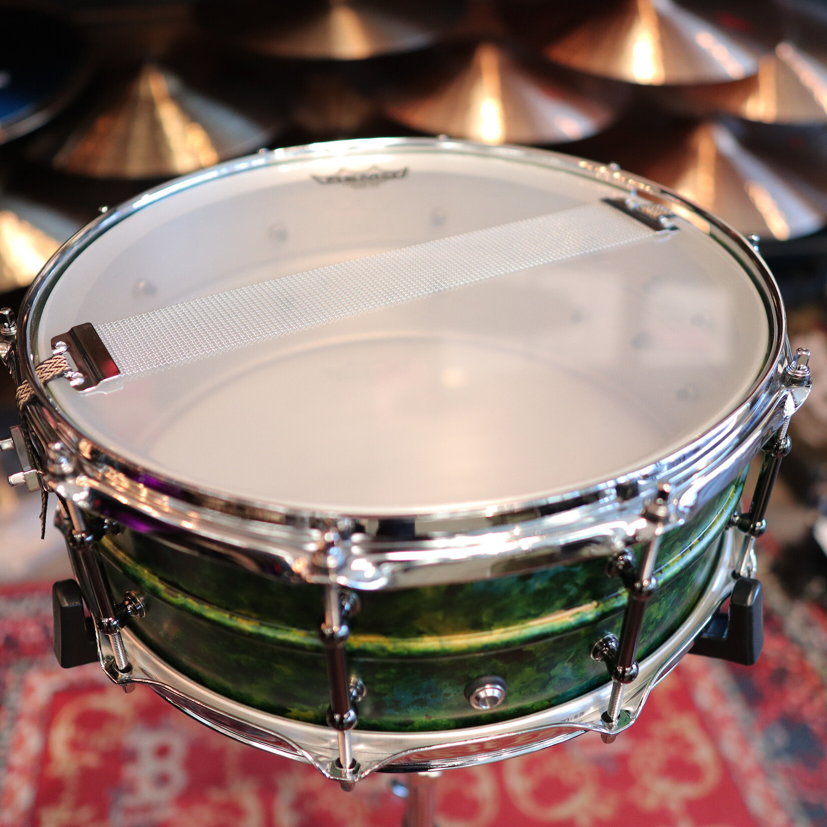 Pork Pie Pork Pie 5.5x14" Aluminum Snare Drum (Green Alcohol Ink w/ Black Chrome Tube Lugs)