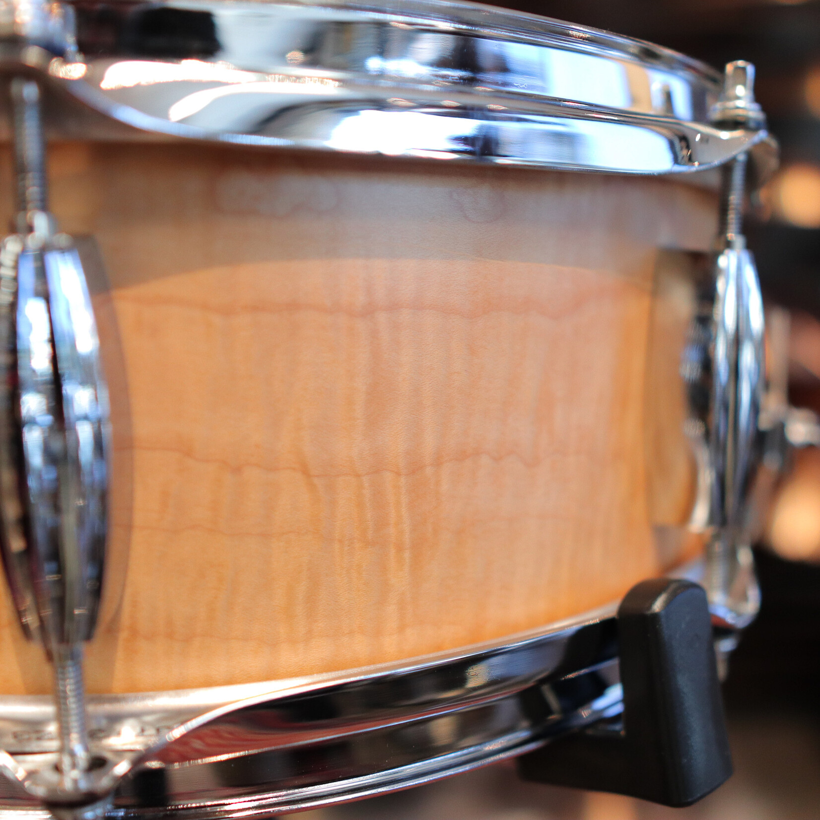 Pork Pie Pork Pie 5.25x14" Solid Oak Snare Drum w/ Beavertail Lugs