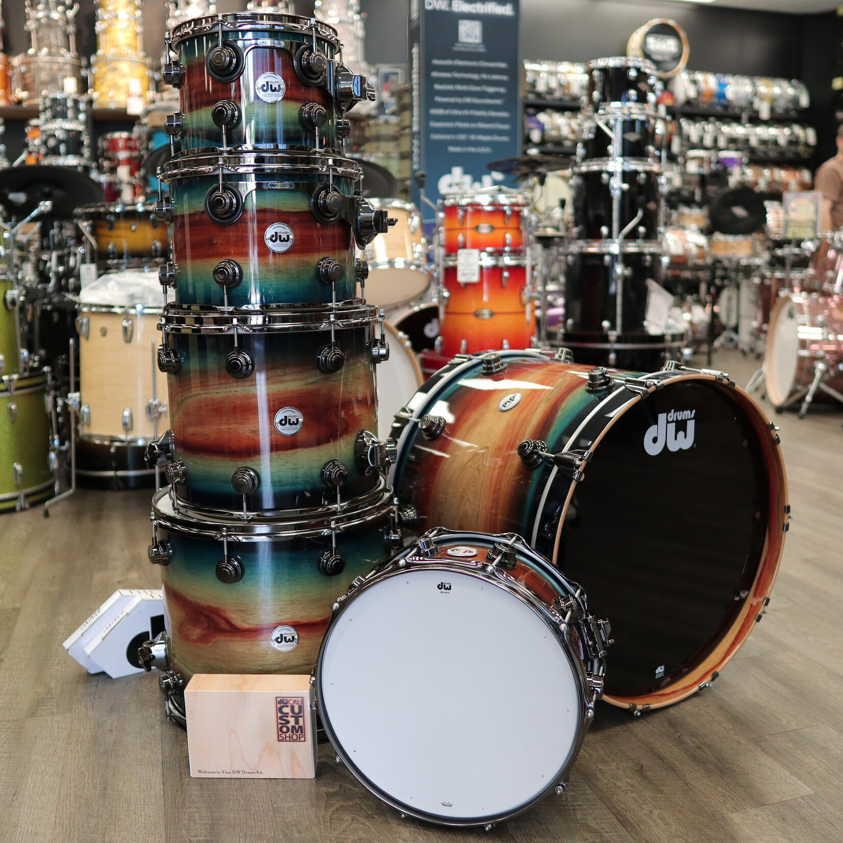 DW DW Collector's Series Exotic Sonicply Aluminum 6-PC Shell Pack 10/12/14/16/22/14Sn