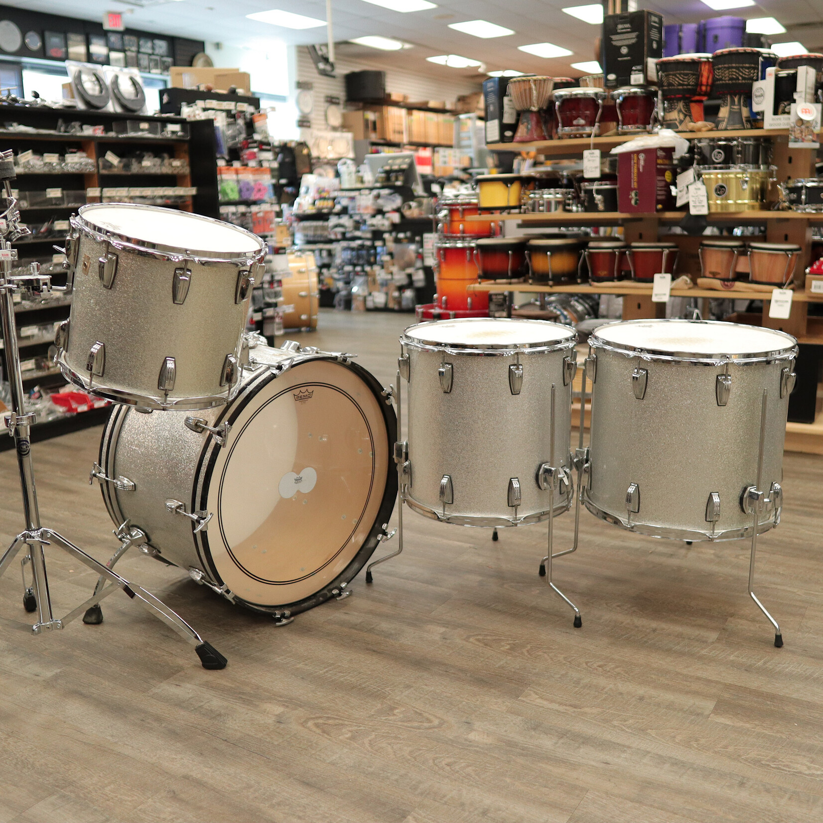 Ludwig Used Ludwig Classic Maple 4-Pc Shell Pack 14/16/18/24 (Silver Sparkle)