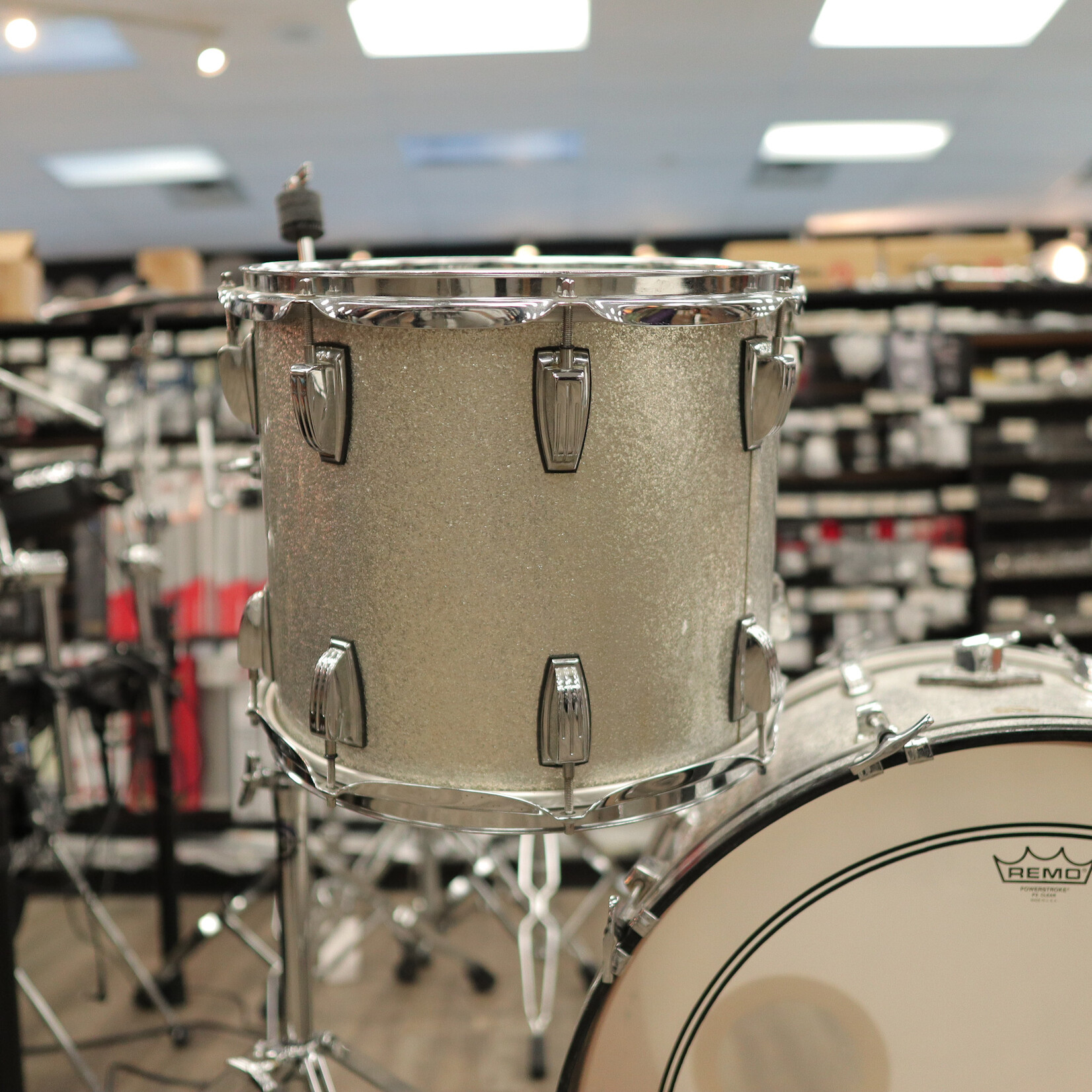 Ludwig Used Ludwig Classic Maple 4-Pc Shell Pack 14/16/18/24 (Silver Sparkle)