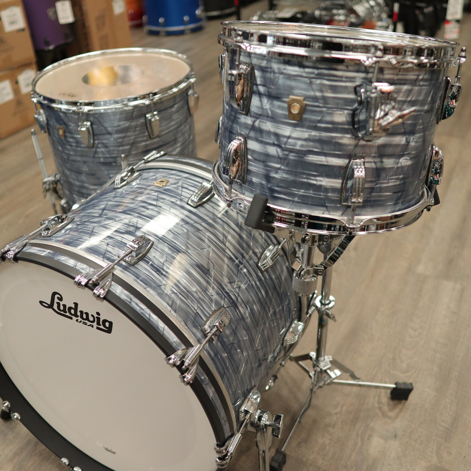 Ludwig Like-New Ludwig Classic Maple FAB 3-Piece Shell Pack 13/16/22 (Sky Blue Pearl)