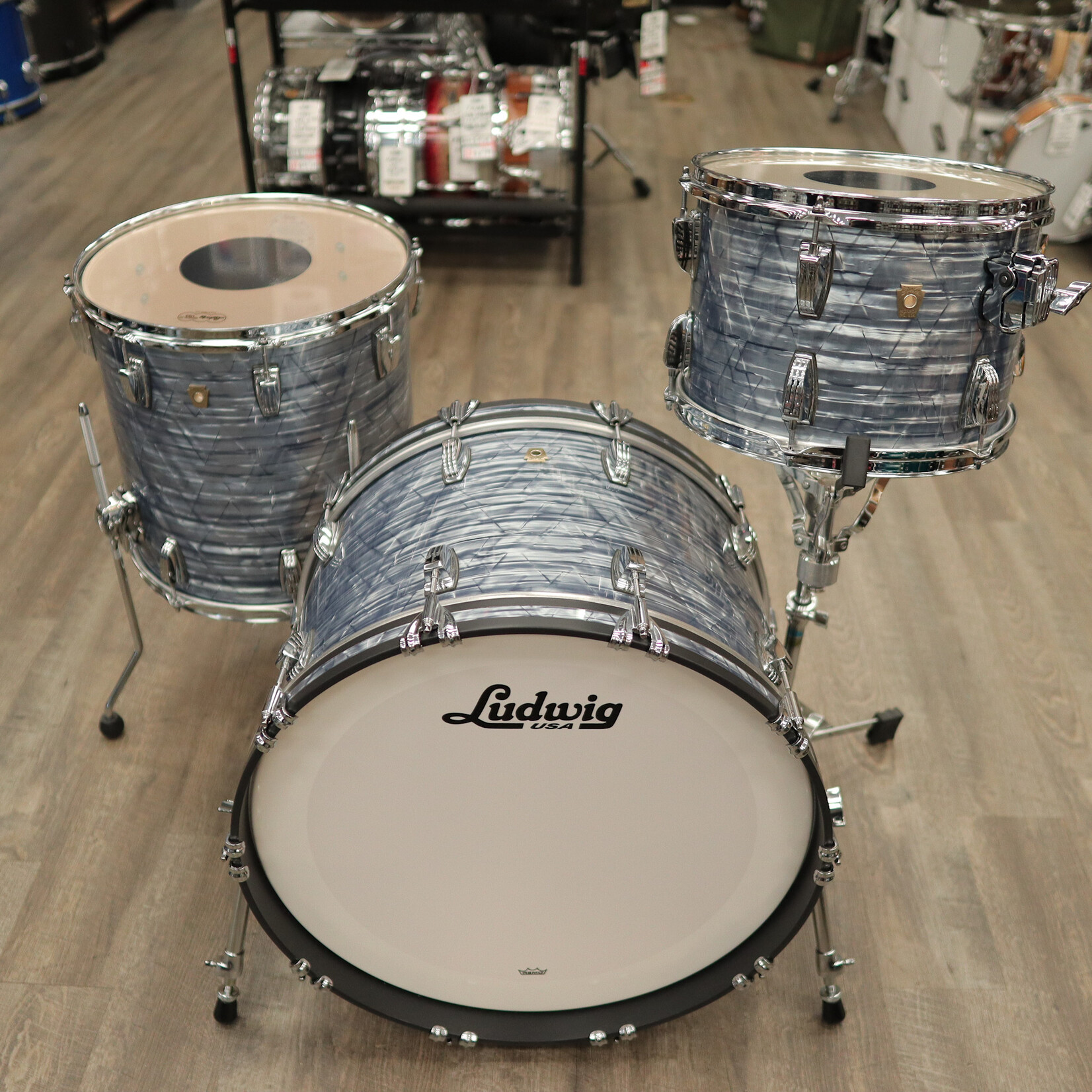 Ludwig Like-New Ludwig Classic Maple FAB 3-Piece Shell Pack 13/16/22 (Sky Blue Pearl)