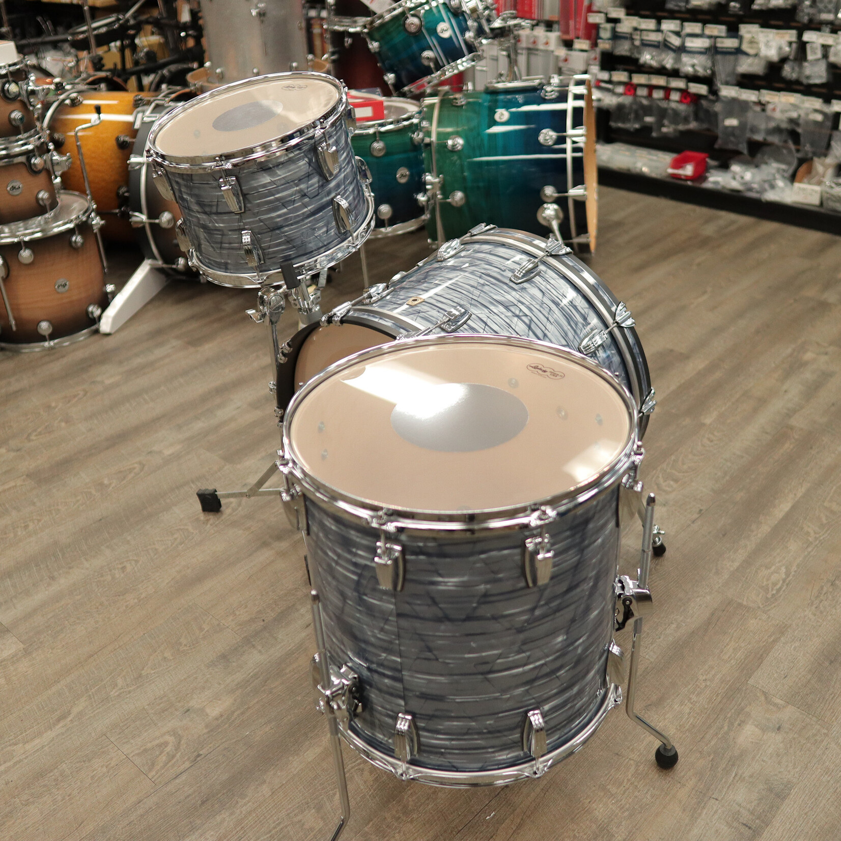 Ludwig Like-New Ludwig Classic Maple FAB 3-Piece Shell Pack 13/16/22 (Sky Blue Pearl)
