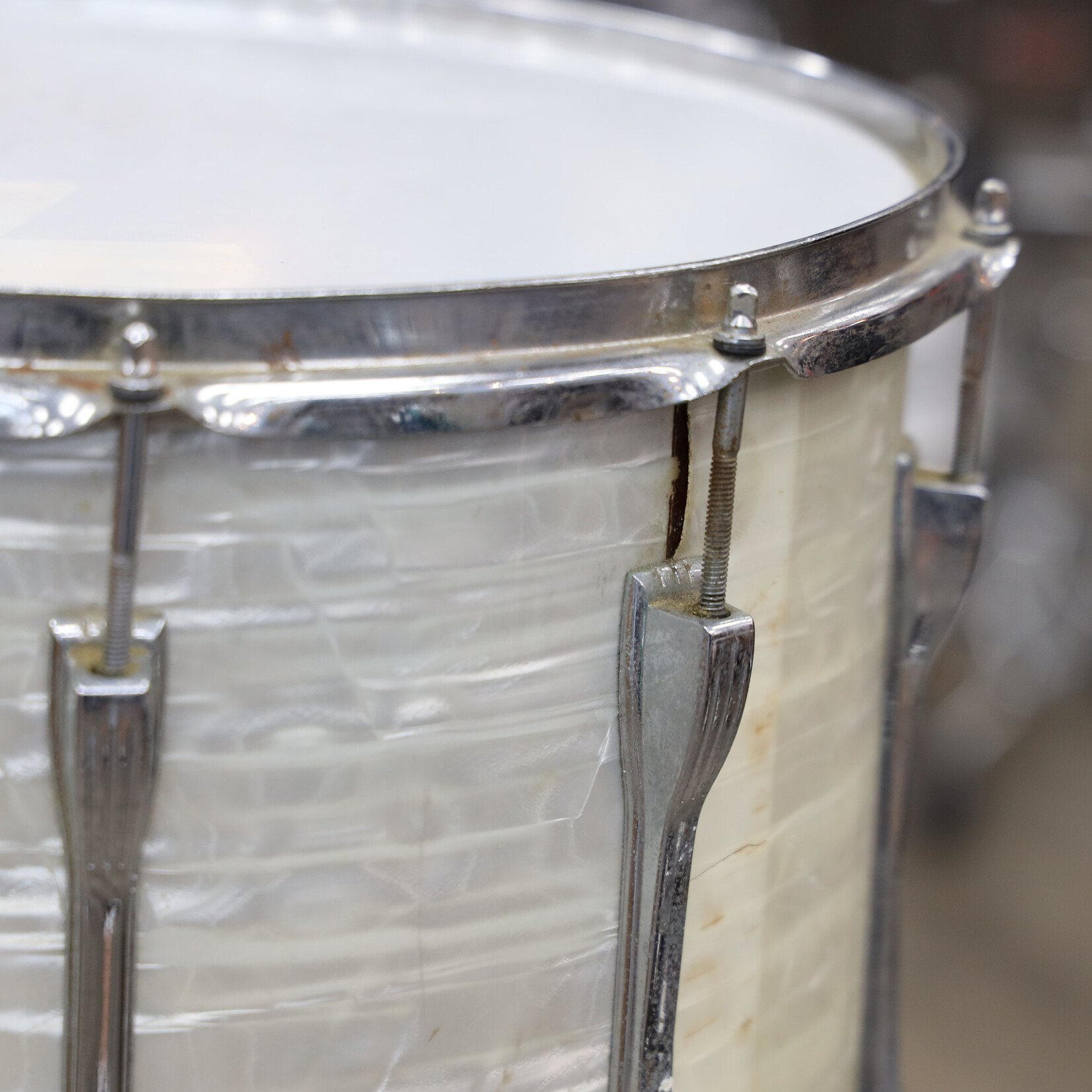 Ludwig Vintage 1970s Ludwig 12x15 Parade Drum White Marine Pearl #1