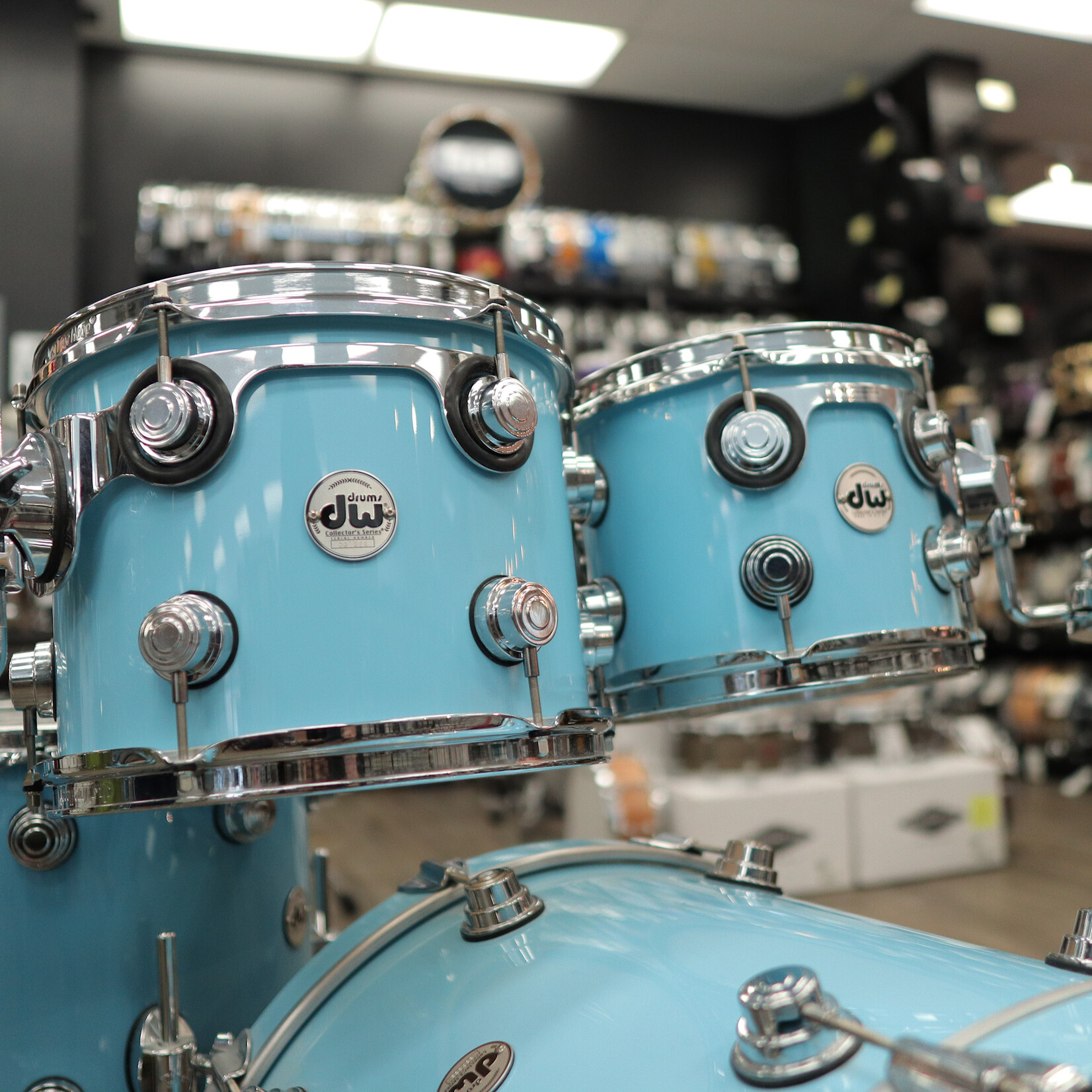 DW Pre-Owned DW Collector's Series "333" Maple 5-PC Shell Pack 22/10/12/14/16 (Solid Sky Blue)
