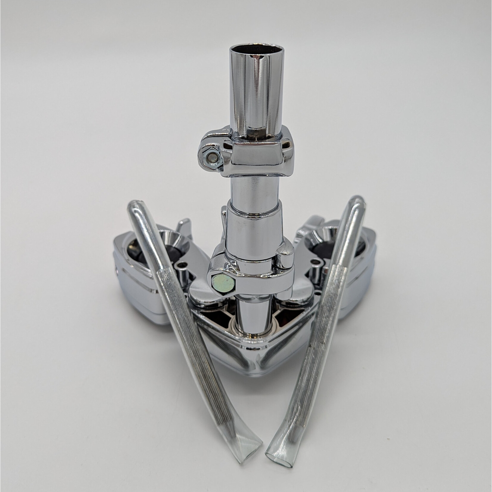 Tama New (Out-of-Box) Tama Double Tom Holder MTH1000