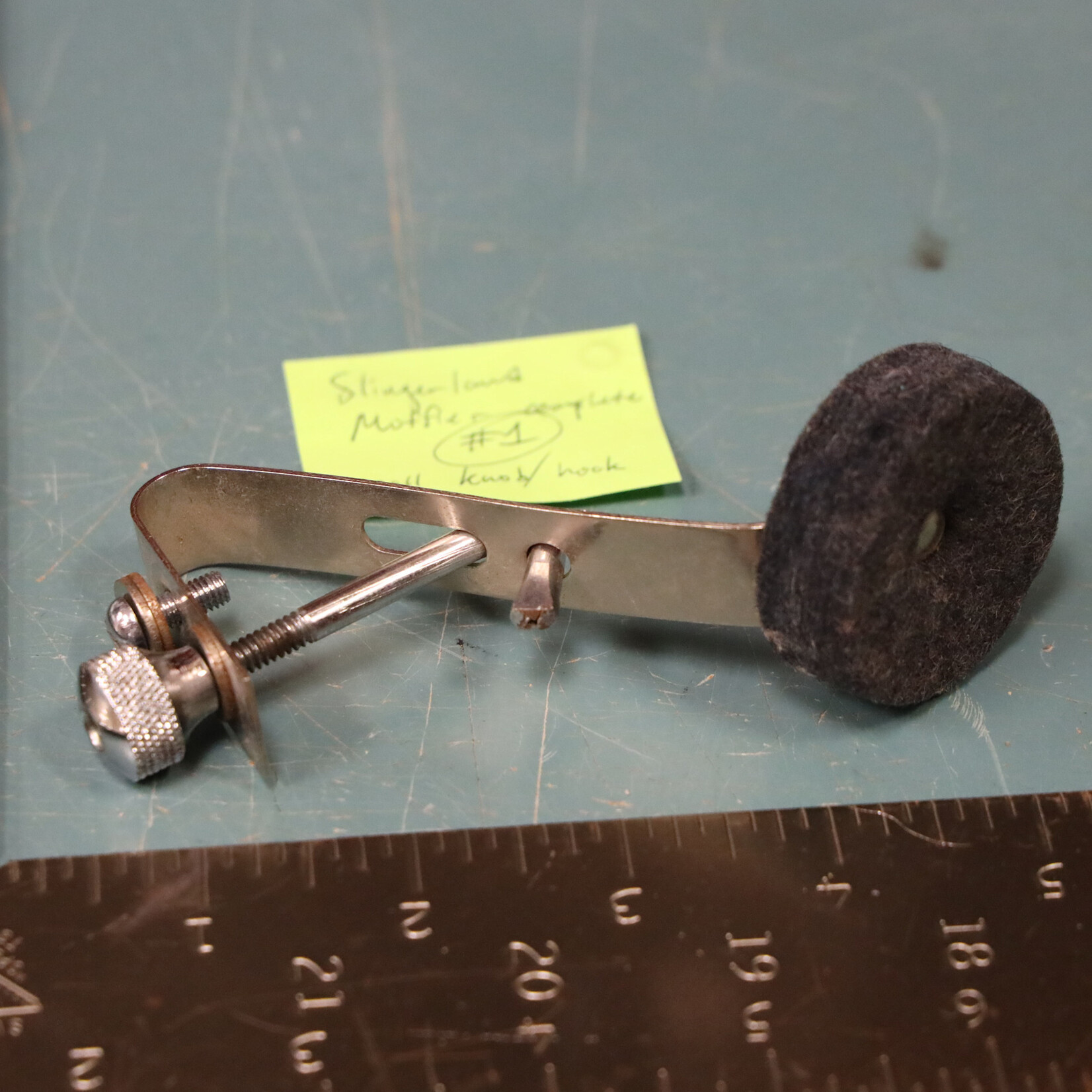 Slingerland Vintage Slingerland Internal Muffler - Small Knob & Hook