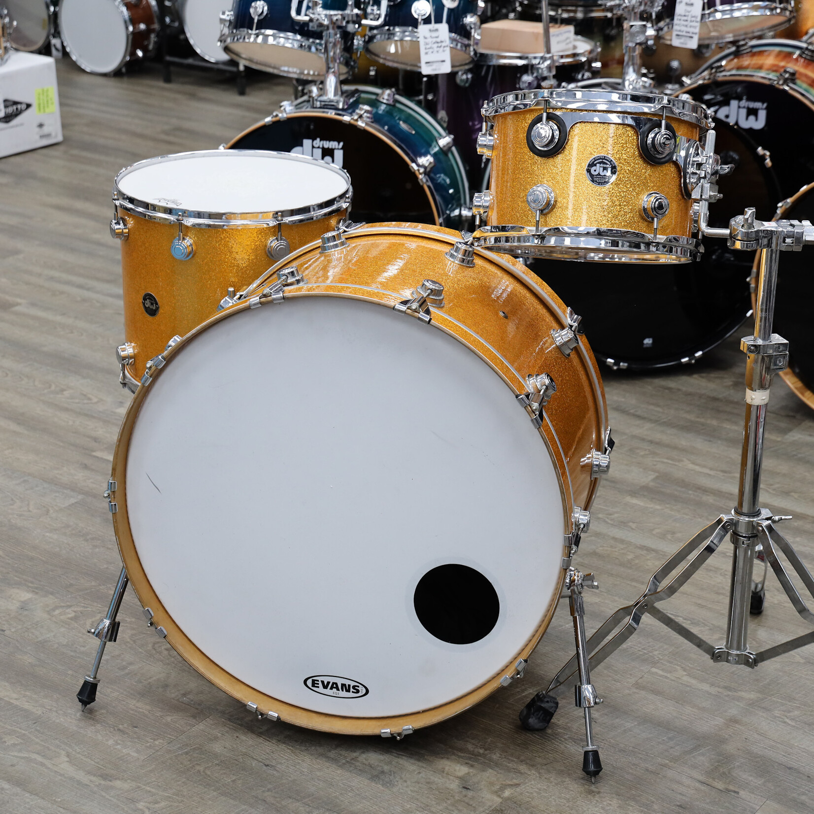 DW Used DW Collector's Series Drum Set 26/12/16 Gold Sparkle